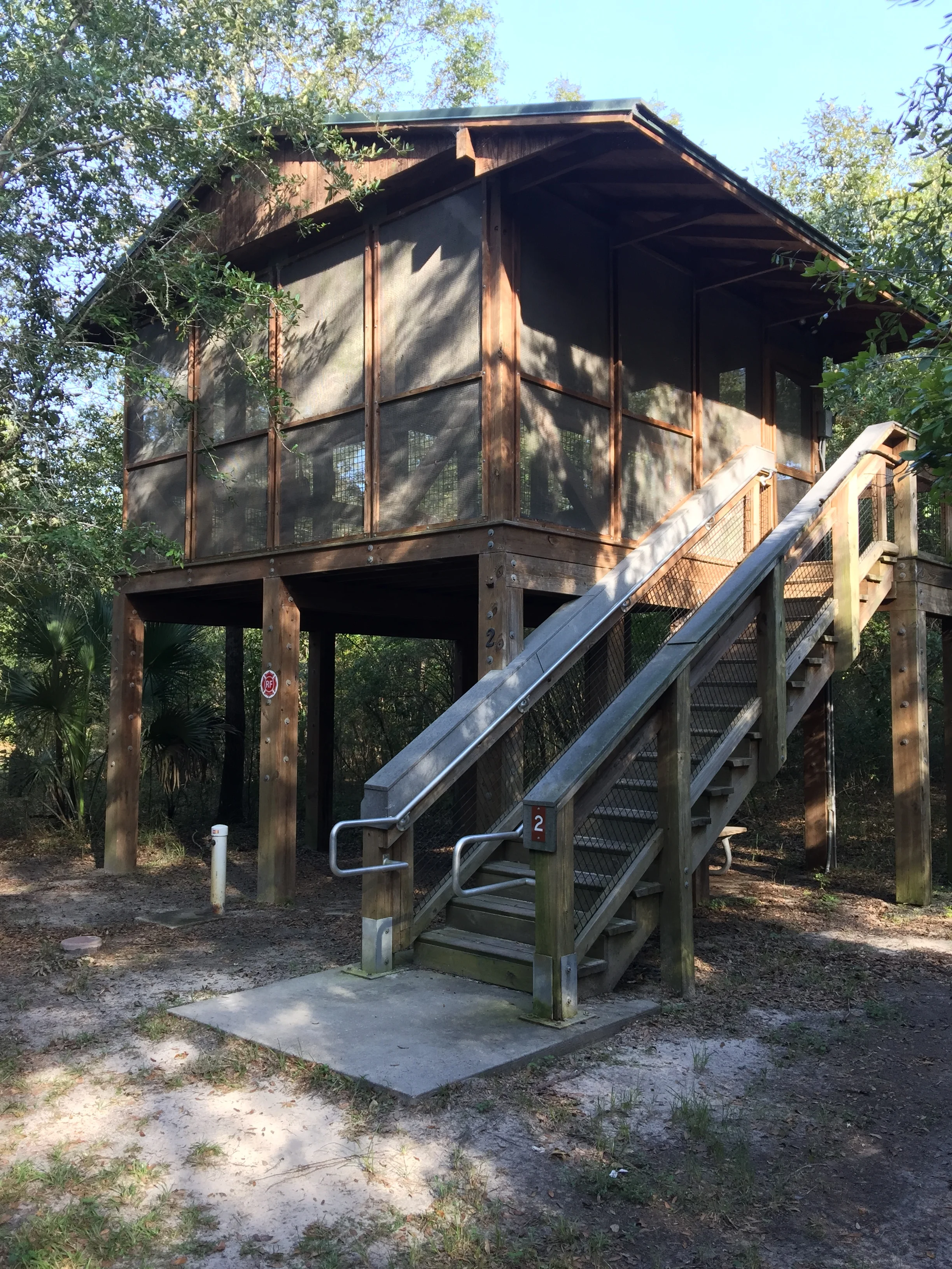River camp shelter Each river camp has shelters similar to the one seen above. Each shelter has lighting, ceiling fan, an electrical outlet and water spigot. All river camps have a bath house with showers, toilets and sinks. The river camp shelters are reserved on a first come, first served basis. book your trip early to ensure your reservation.
