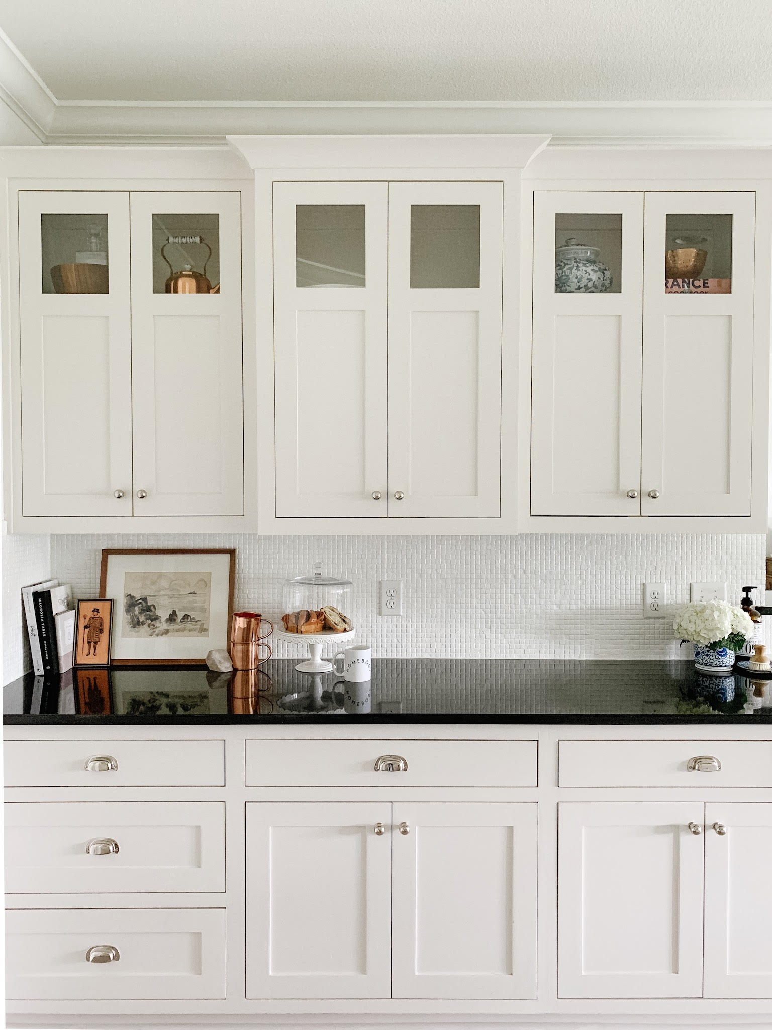 How to Paint your Kitchen Backsplash | www.tinybitsofhappiness.com