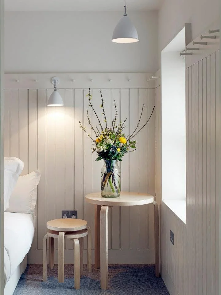 Tiny Bits of Happiness | Shaker Peg Rail