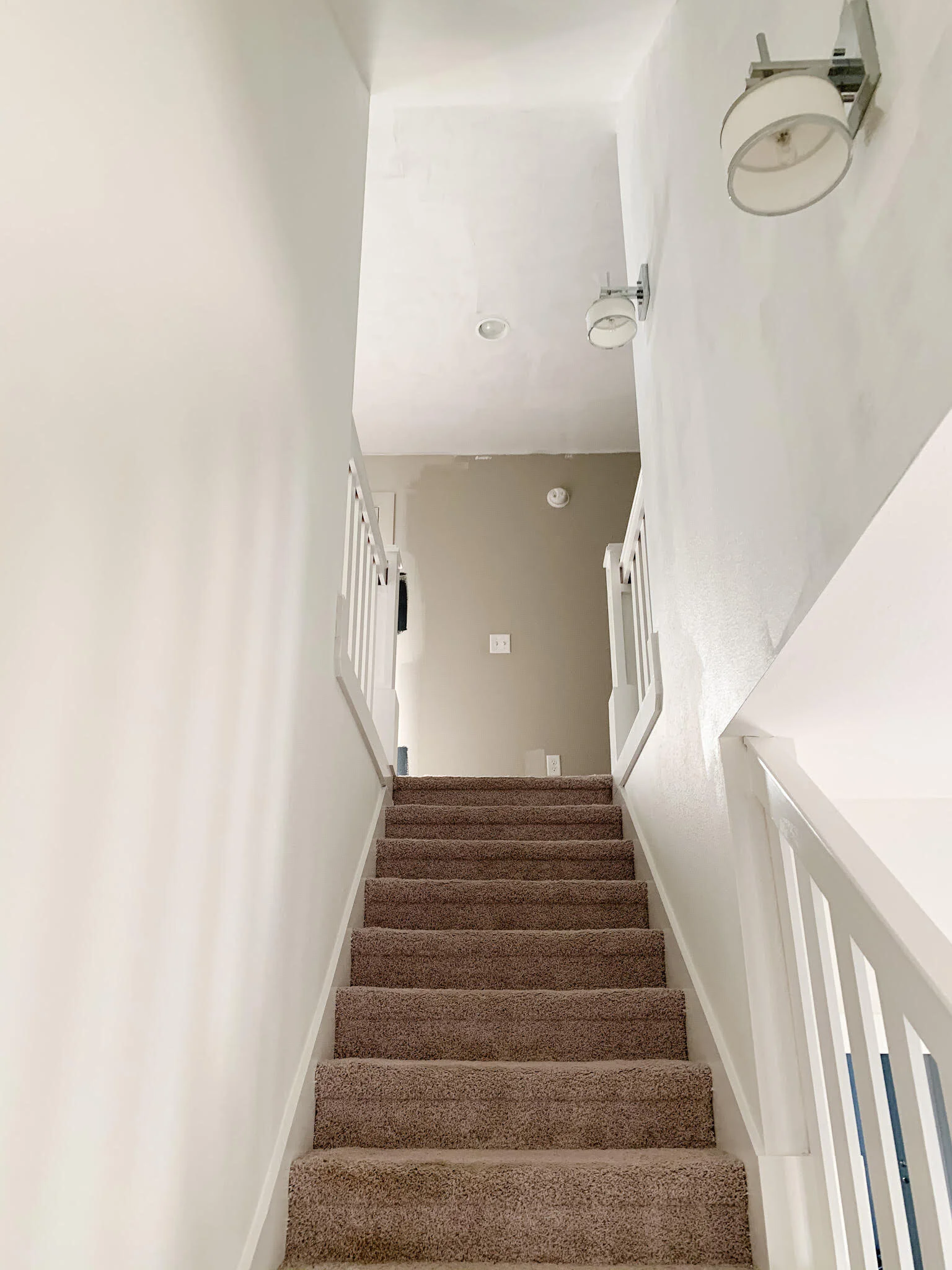 Tiny Bits of Happiness | Upstairs Hallway Progress