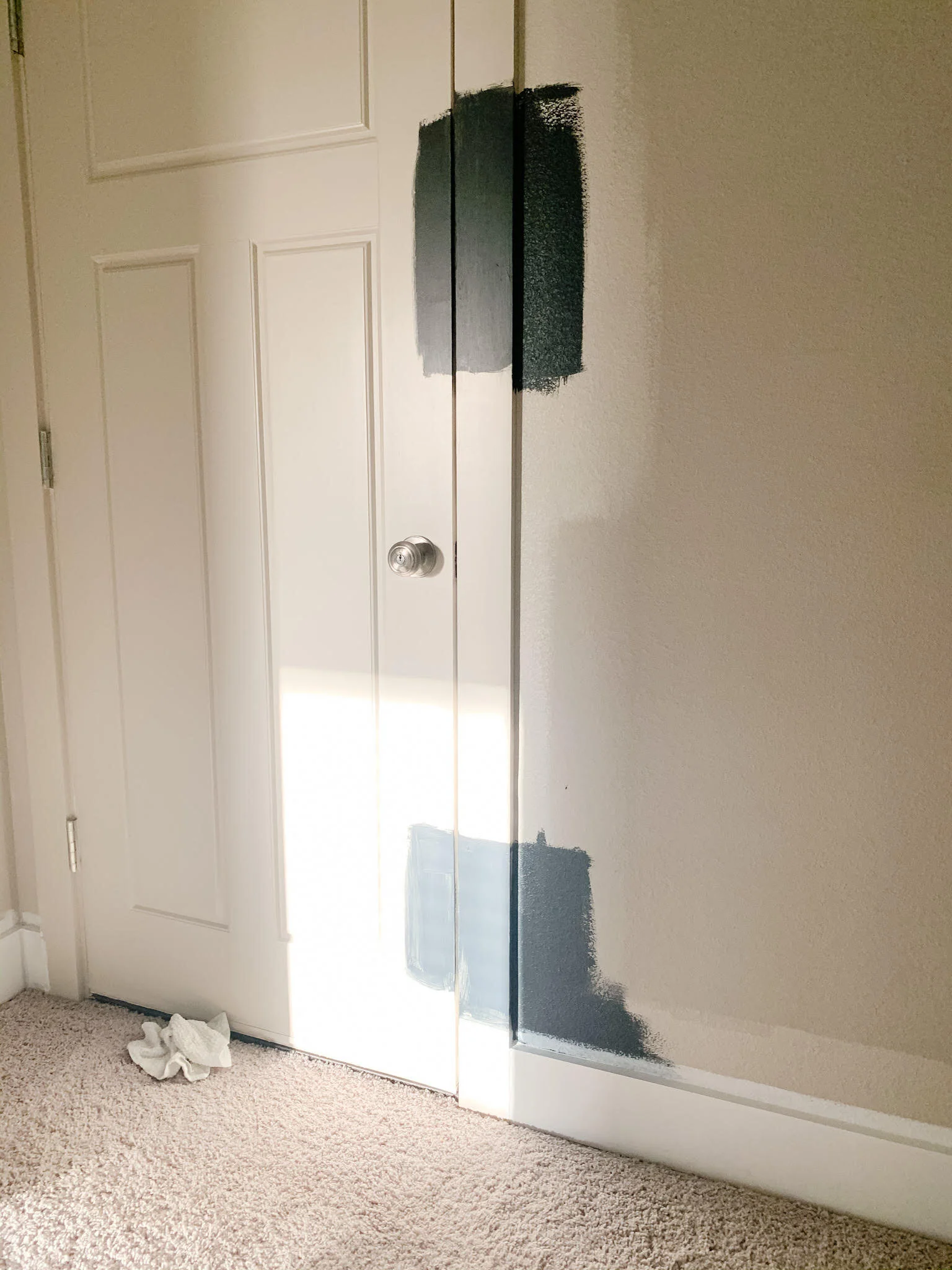 Tiny Bits of Happiness | Upstairs Hallway Progress