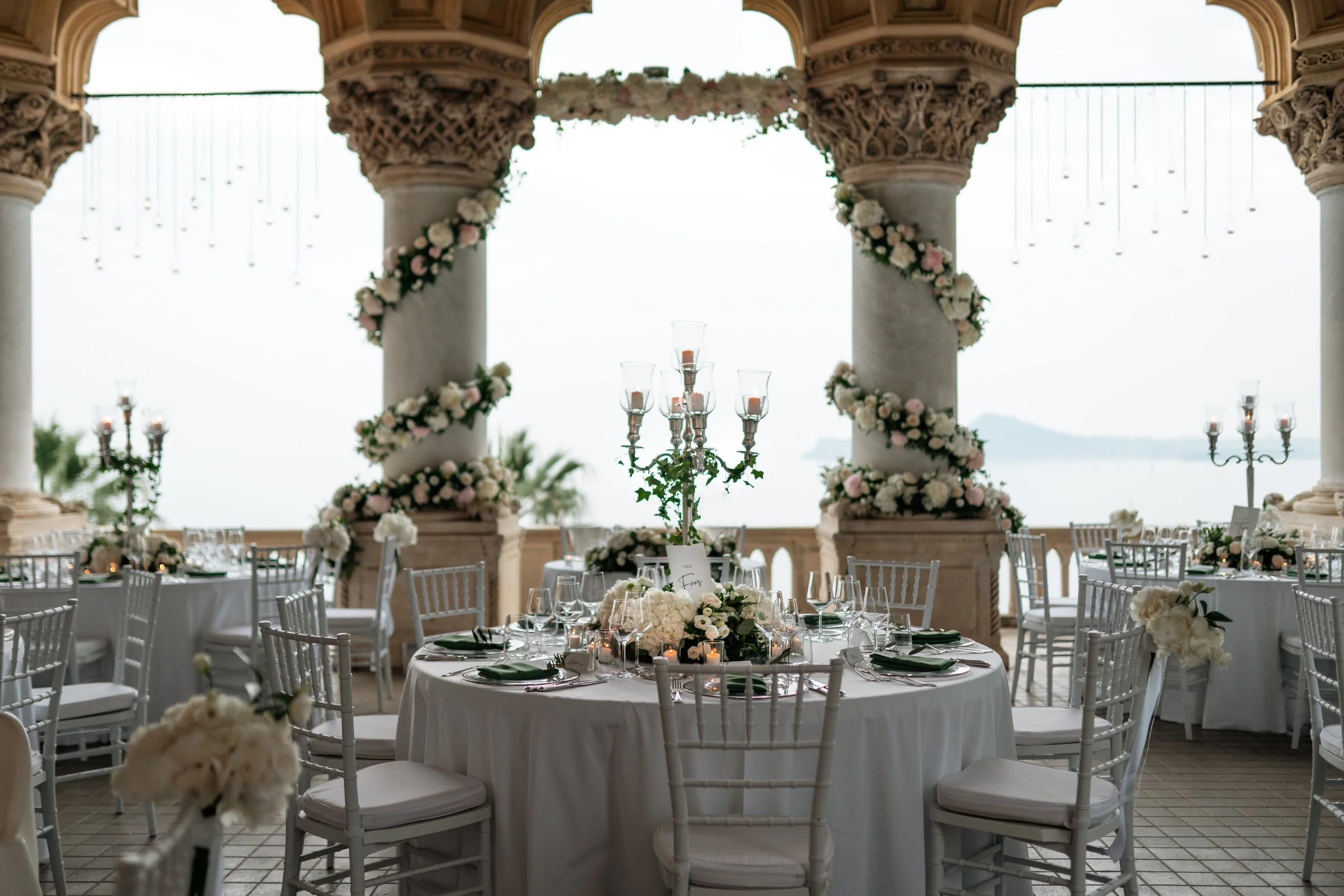 How to Incorporate Italian Style Into Your Wedding Design: Décor ...
