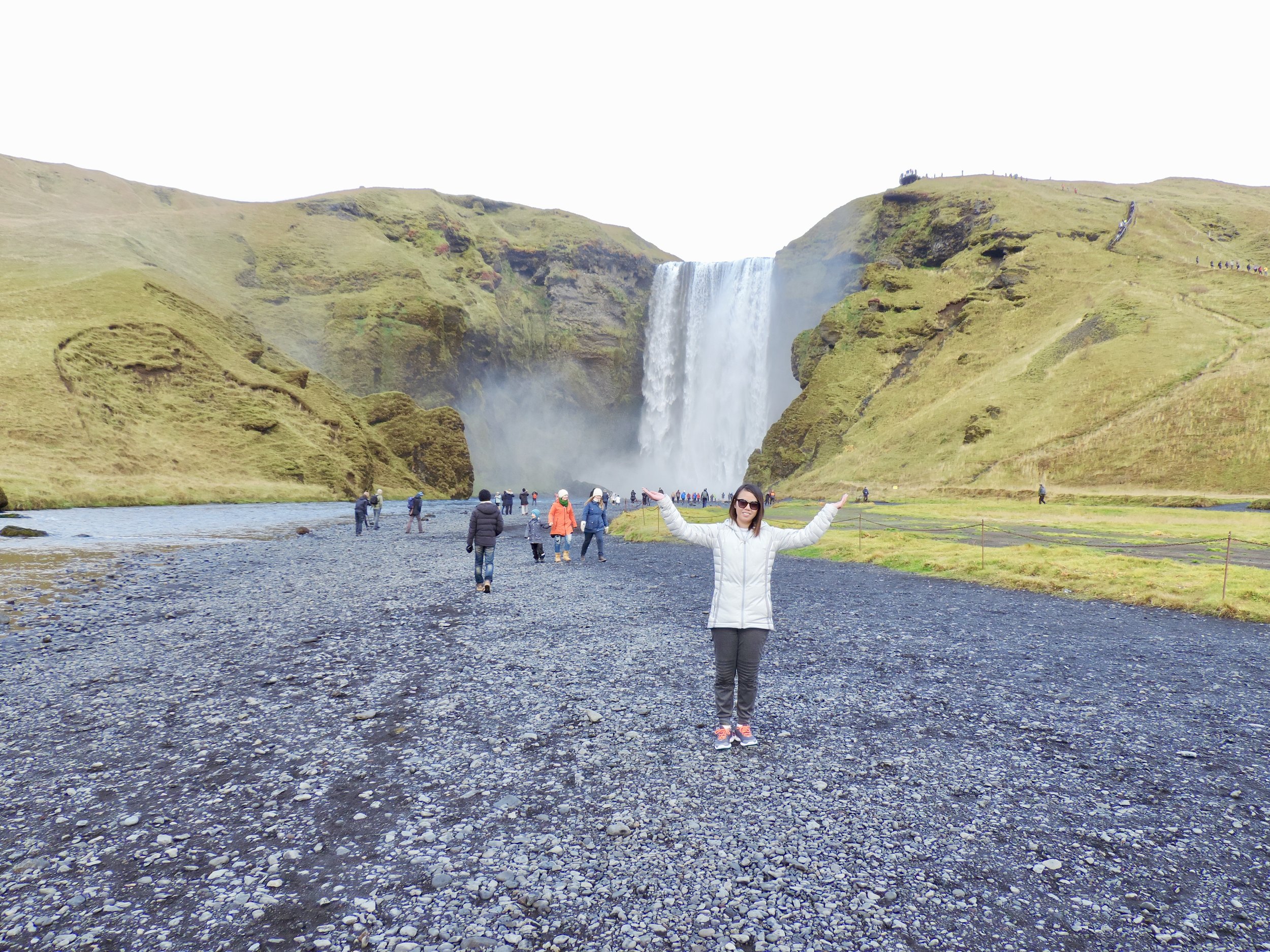 From Moon Travel Guide: Due to the amount of spray the waterfall produces, as well as the tempestuousness & unpredictability of Iceland's weather, it's common to see rainbows over the falls.
