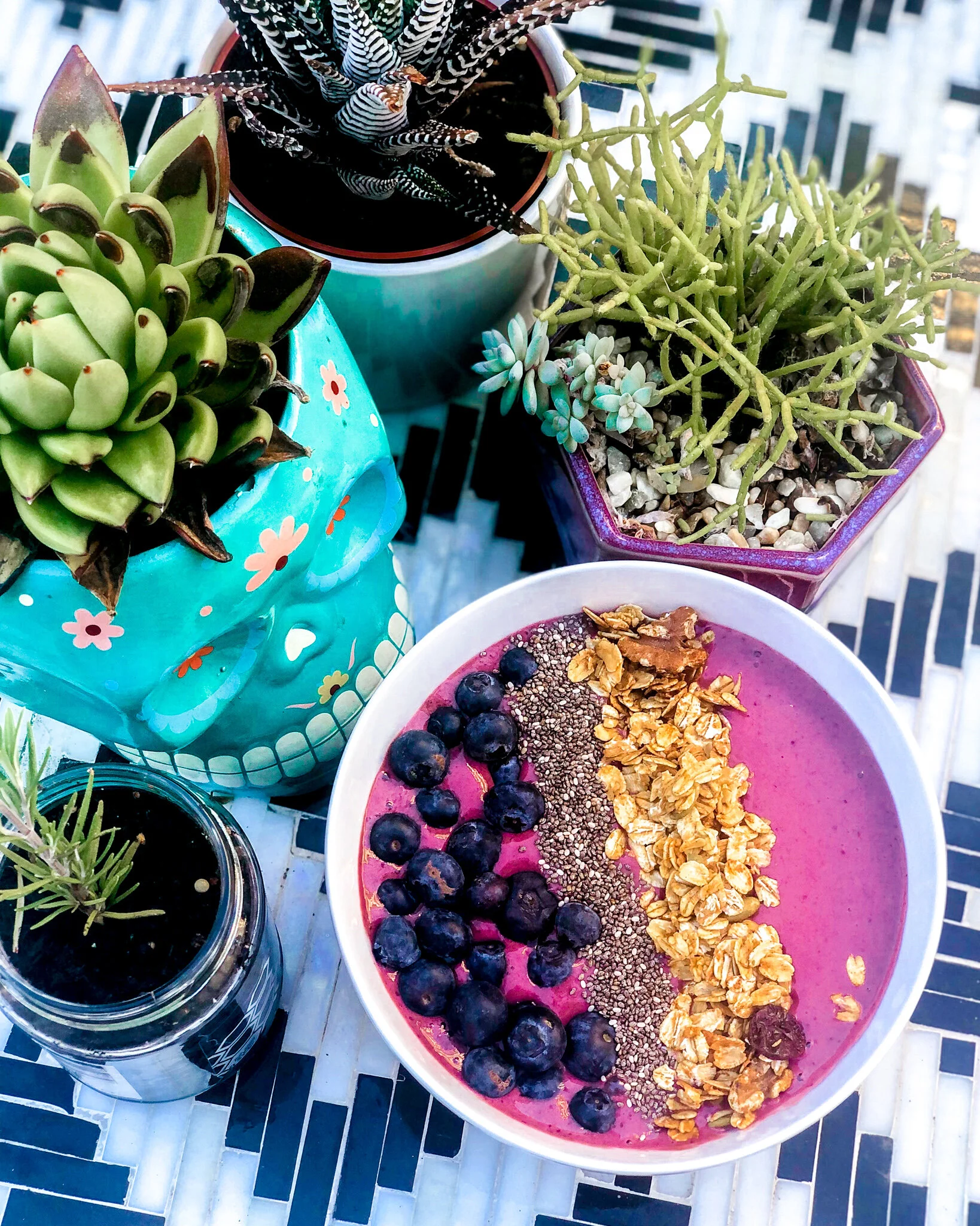 I love these bowls because there can be so much creativity. From the fruits and veggies you use as the base, to the garnishes you put on top, you can really tailor this breakfast to any diet!