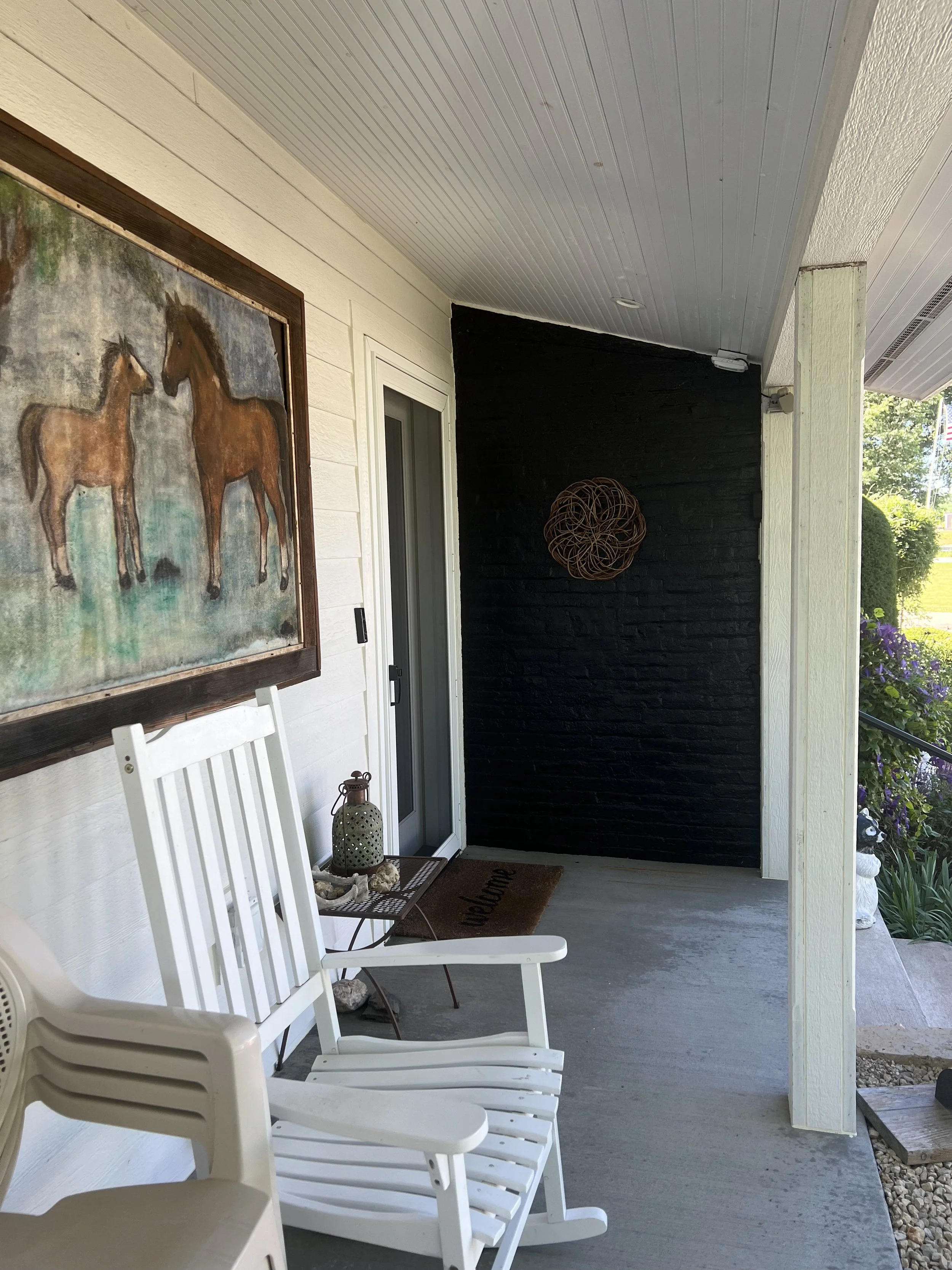 7 Porch .jpeg