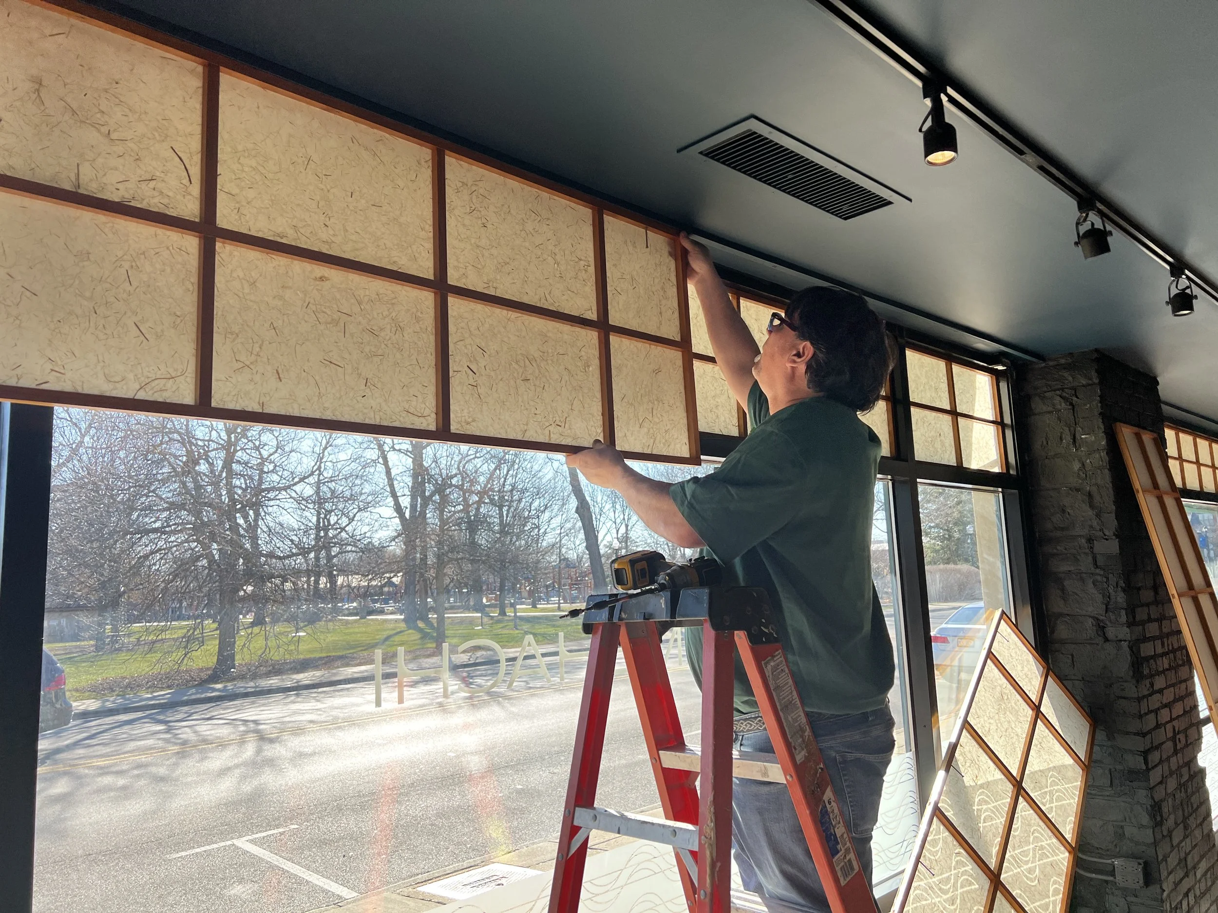 6Northbrook Shoji Screen install- Joe.jpeg