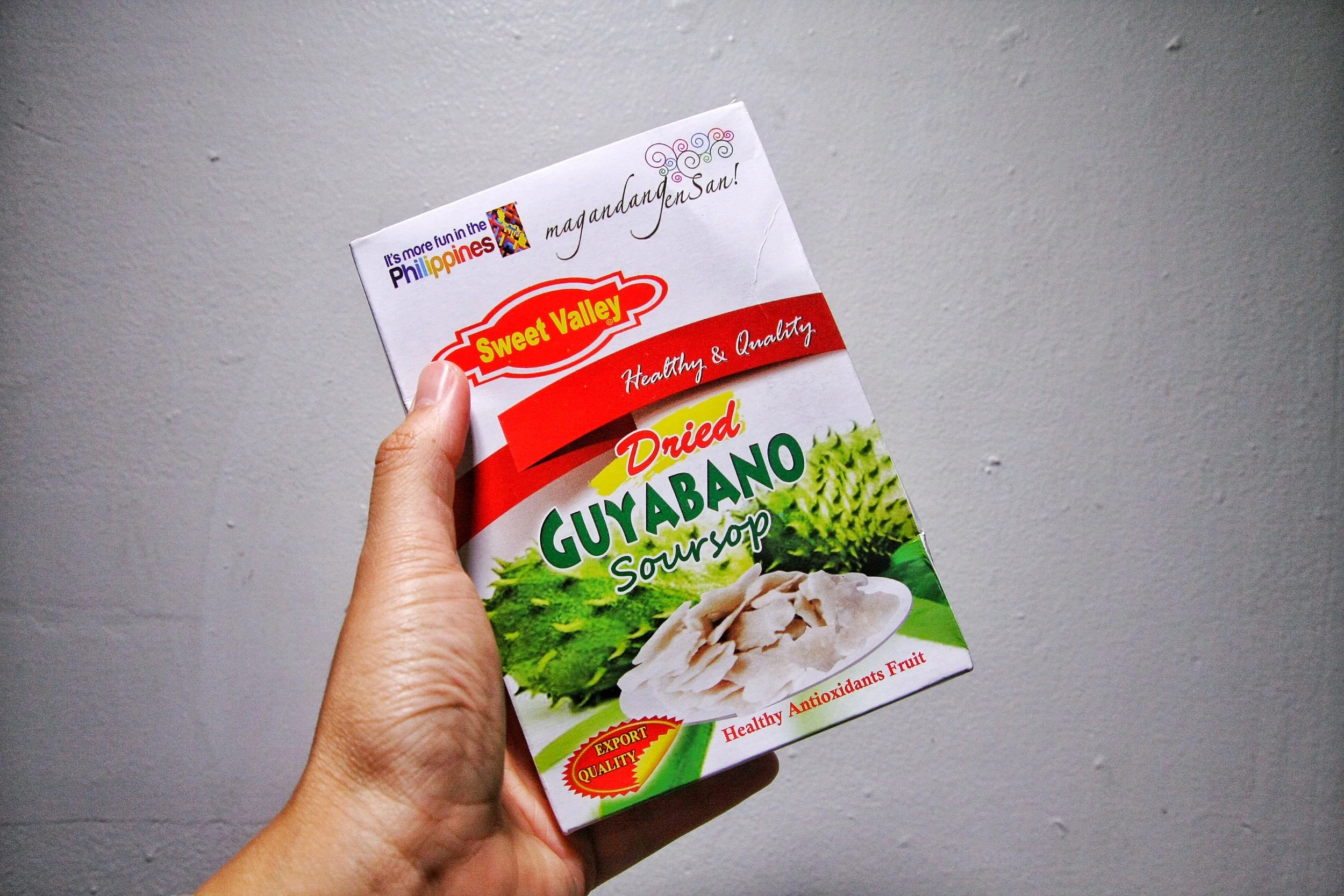 Exotic Tropical Fruit: Guyabano - Should I eat it?