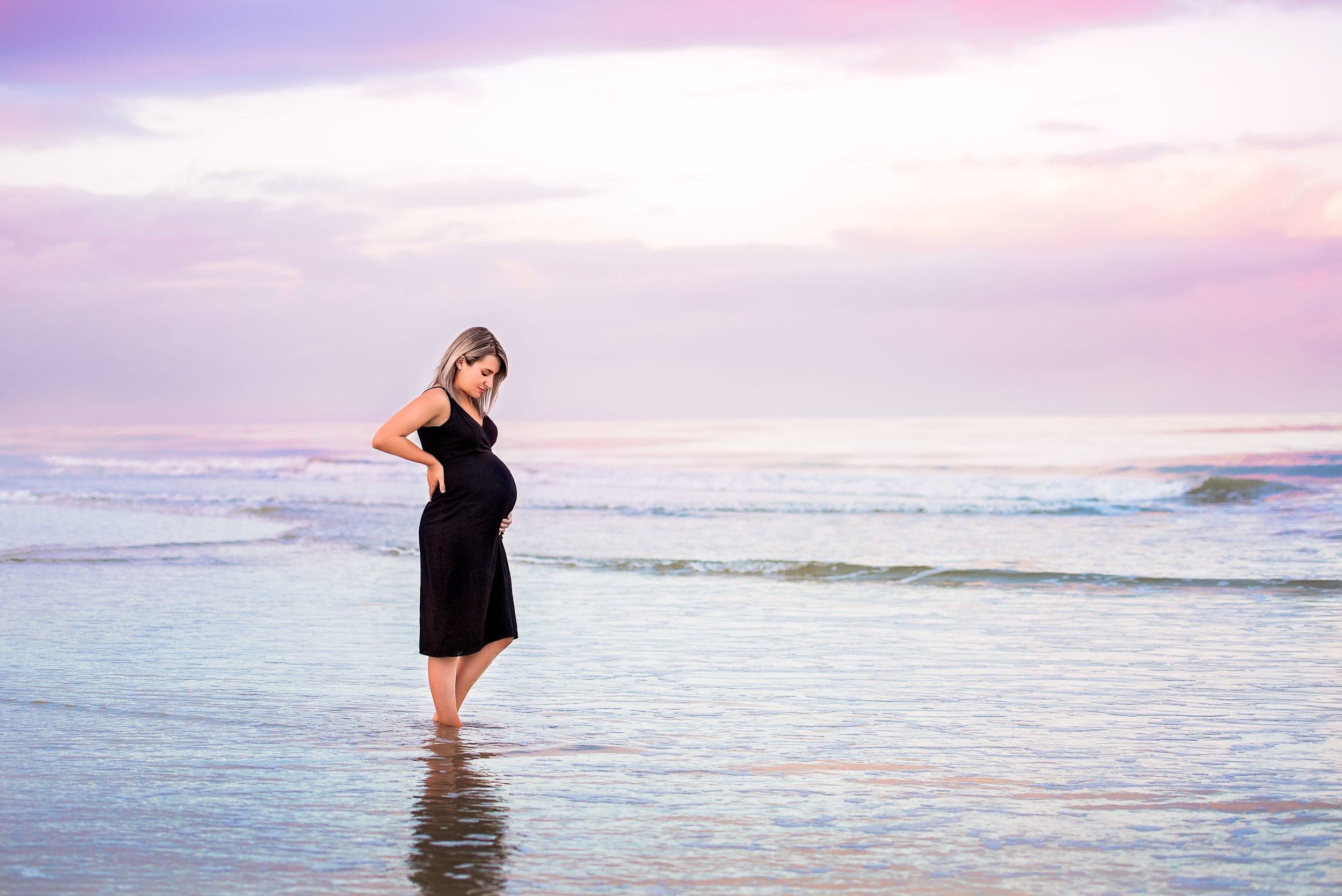 Maternity-Photoshoot-Bribie (16 of 20).jpg