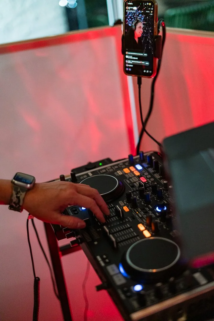 199-DJ_PapasTapas_2026.jpg