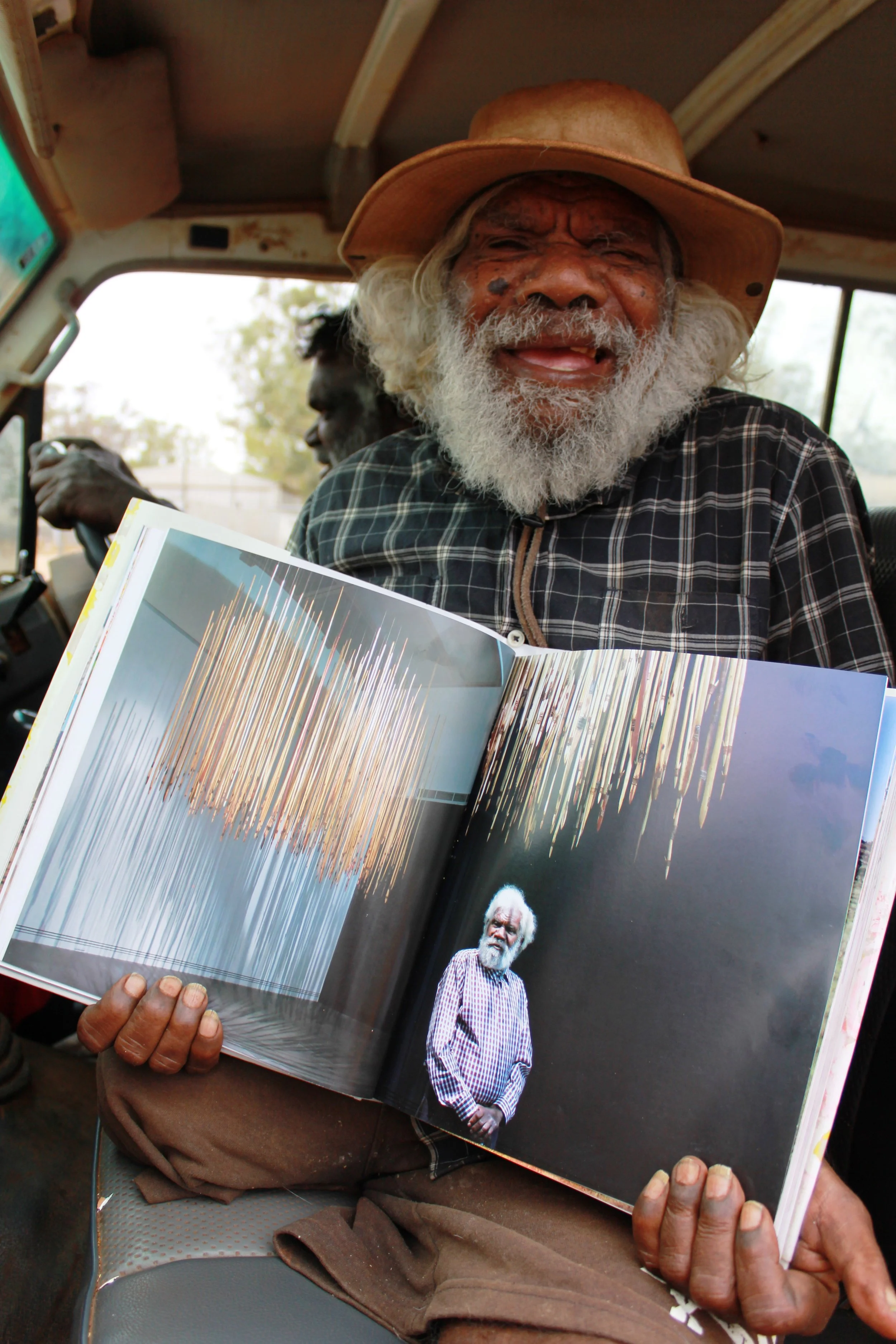 Willy Kaika with book.jpg