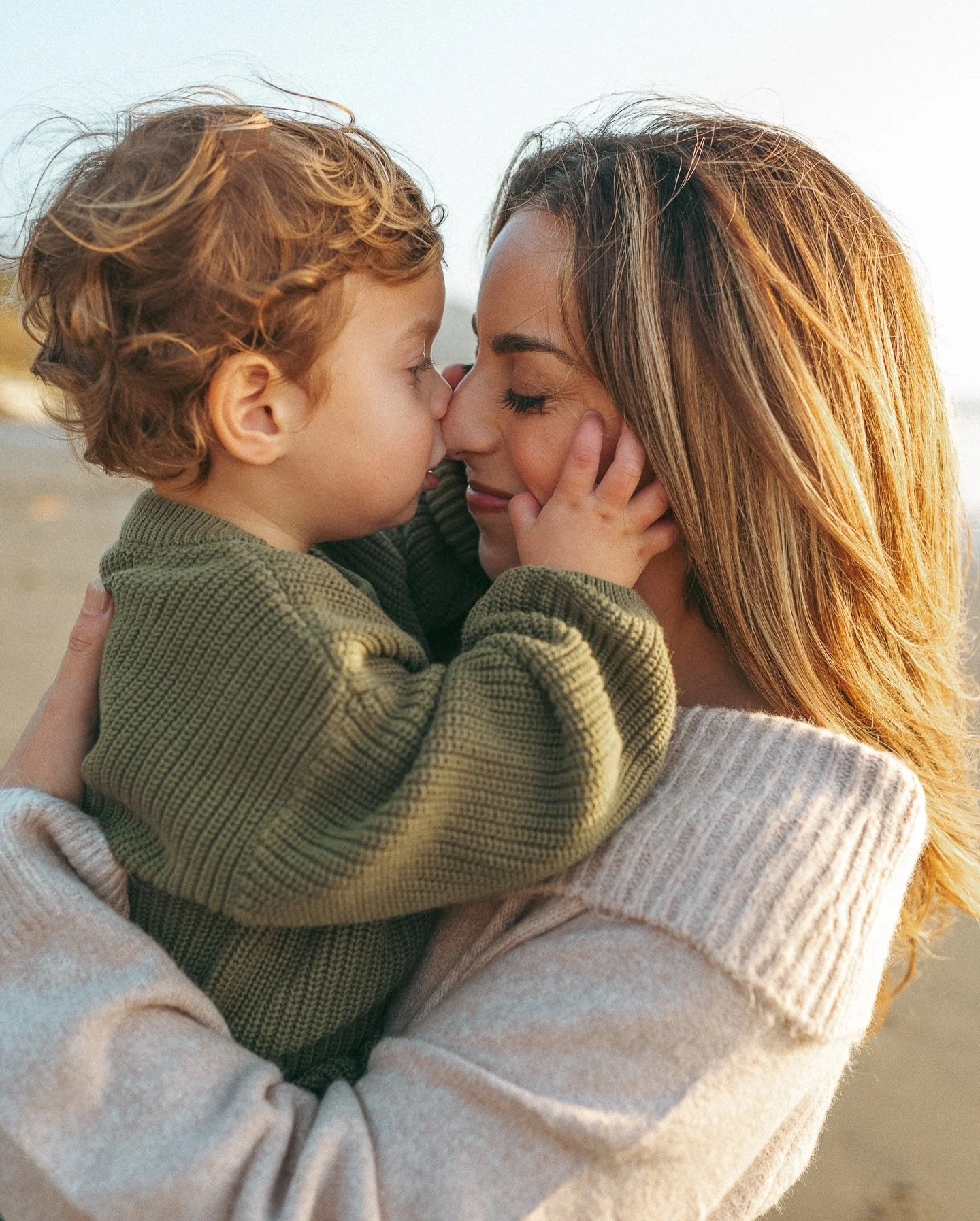 This beach session with Seehum and her sweet family was pure joy. Perfect weather, the best company, and Cannon Beach&hellip; forever my favorite.

Karolina Pora Photography is a lifestyle photographer in the Portland, OR and Vancouver, WA metro area