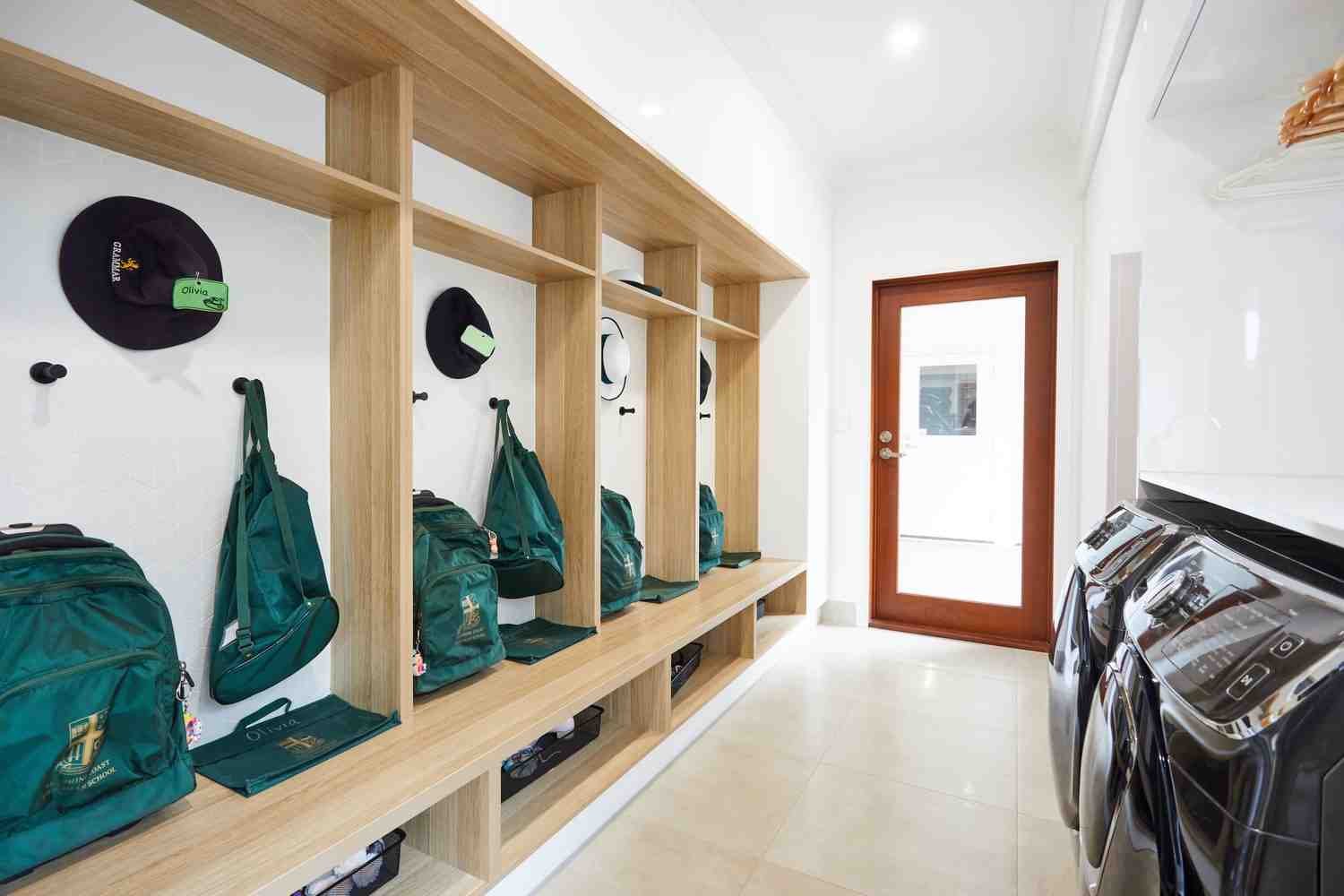 Smart Storage: Finding Your Ideal Custom Laundry Cabinets