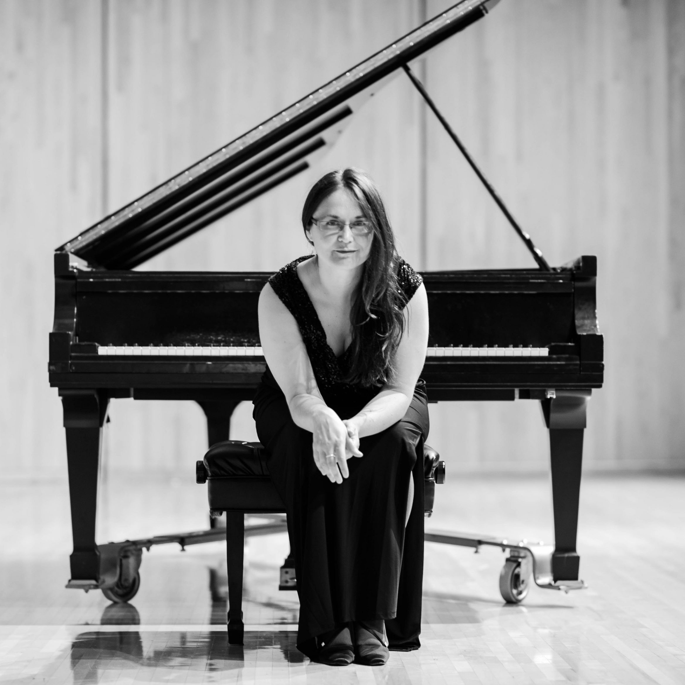 Ann Duhamel, piano