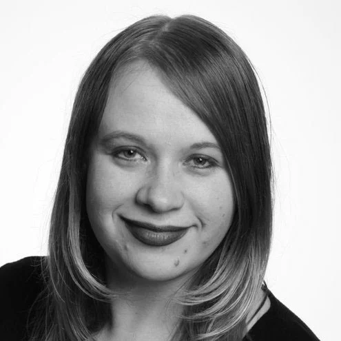 April Hanson , mezzo-soprano (Thursday Morning Artist Series debut)