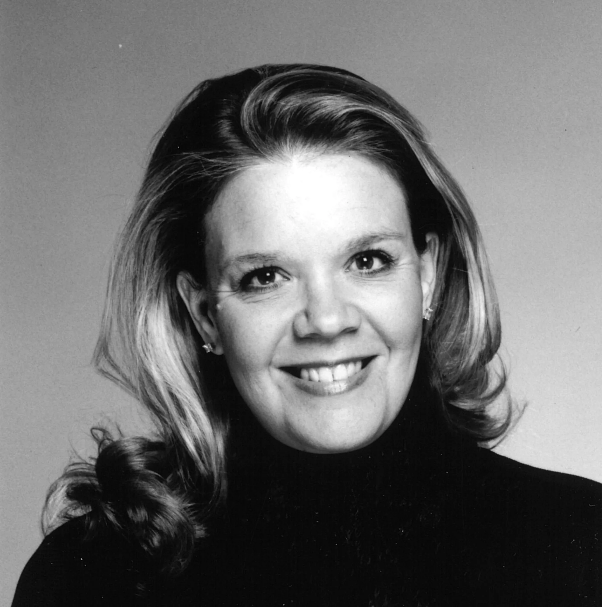 Robin Helgen, soprano