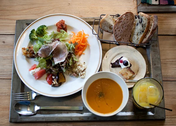 出典元:http://calend-okinawa.com/food/foodshopnavi/ploughmans-lunch-bakery.html