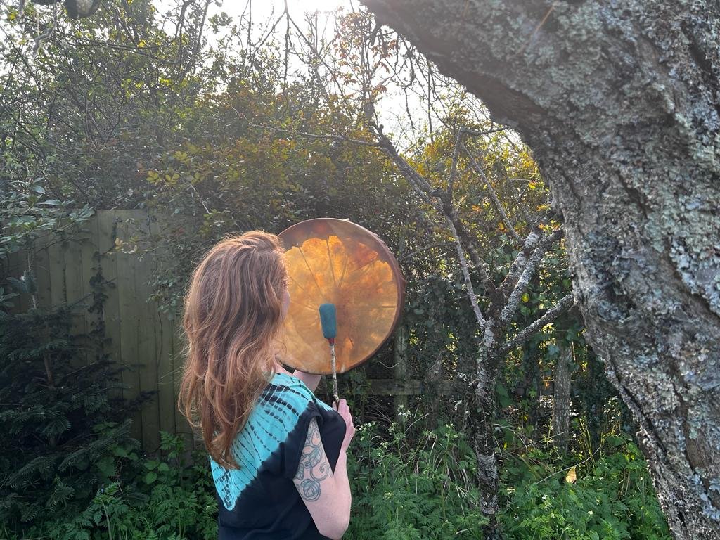 Lavender sound journey, tea and cake 