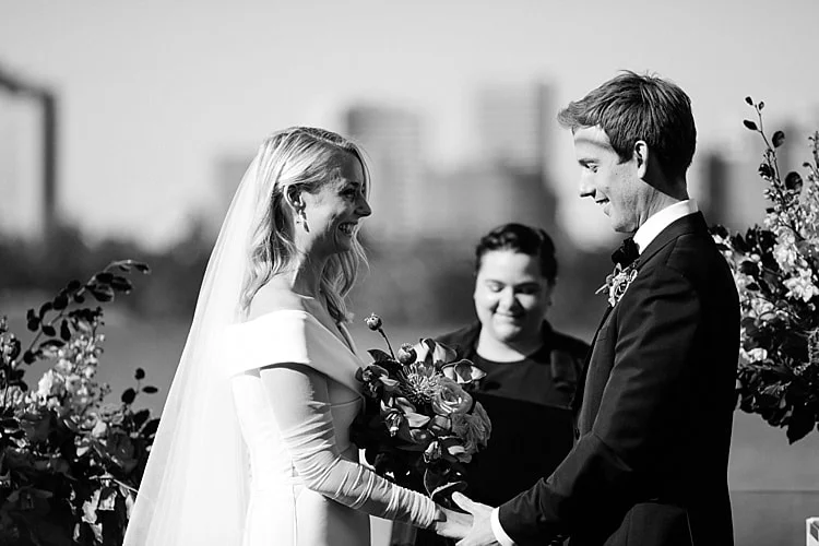 Carousel_StVincentgardens_wedding_photography_0044-min.jpg