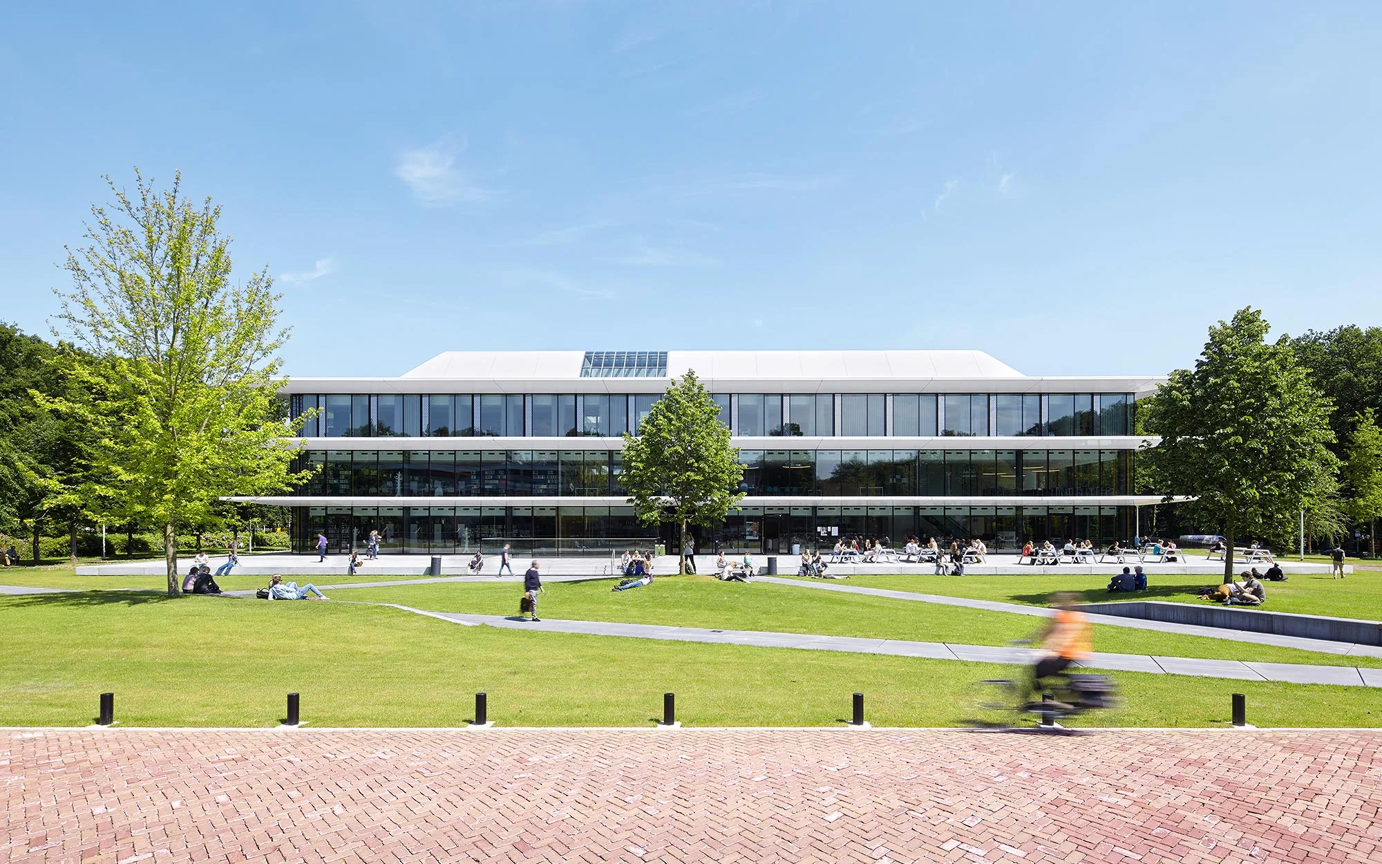 Piet Niemann Architectural Photographer Hamburg Germany Nijmegen Netherlands / Architekturfotograf Hamburg Deutschland Nimwegen Niederlande / Grotiusgebouw Benthemcrouwel Architects