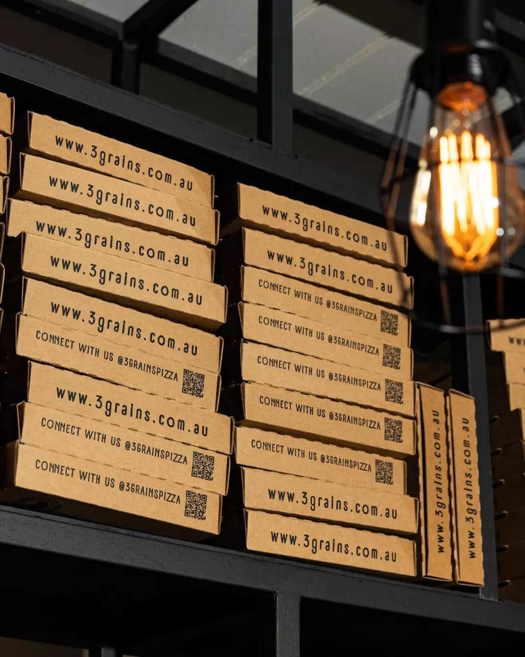 Friday deliveries&nbsp;🚗&nbsp;return to Williamstown from tonight 7 November.
Get your 3 GRAINS favourites delivered Tuesday through to Sunday. Order online.