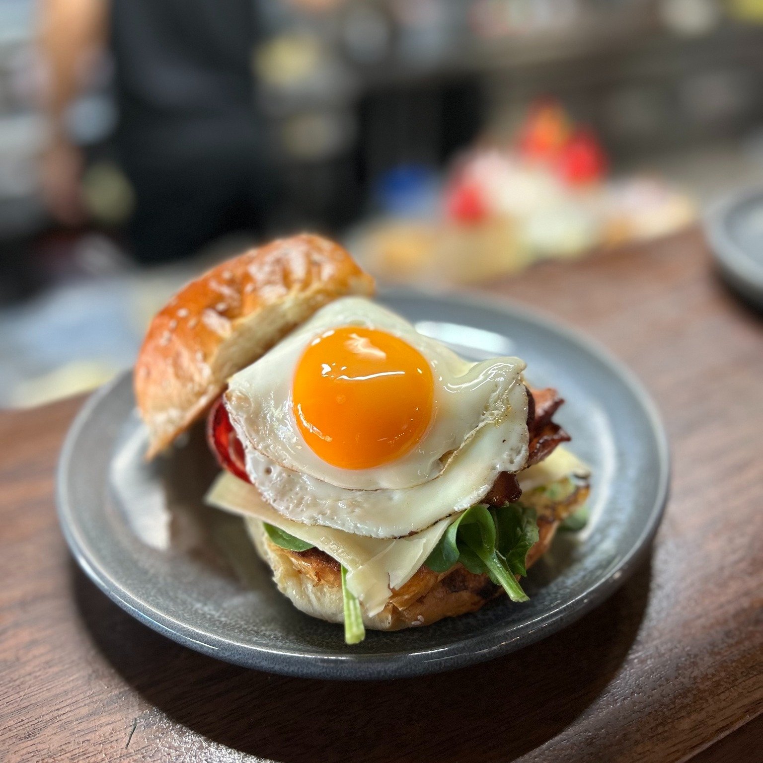 Brekkie Burger vibes 🖤
