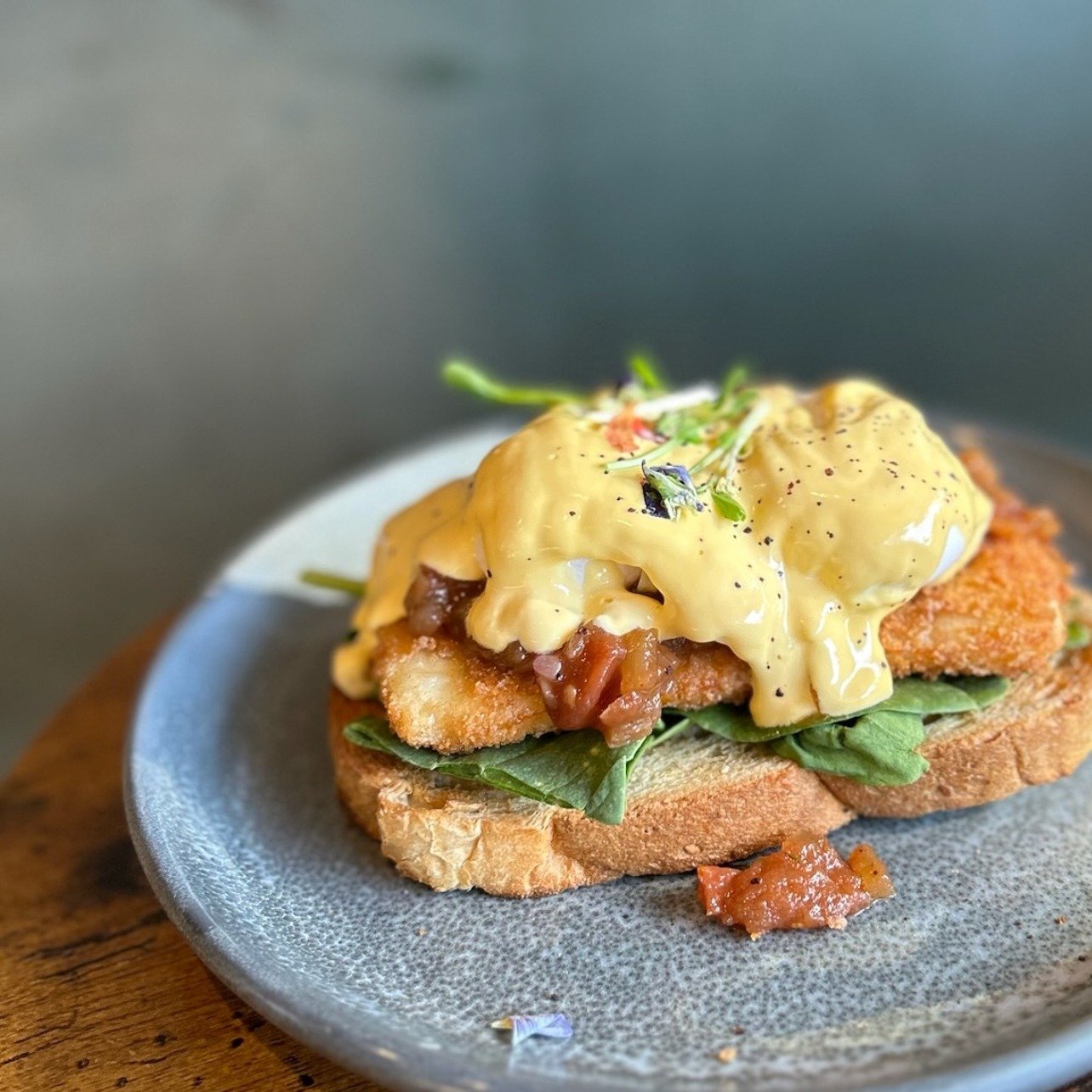 Haloumi Benny vibes 🖤

 #soulfood #CoffeeLovers #lanewaycoffee