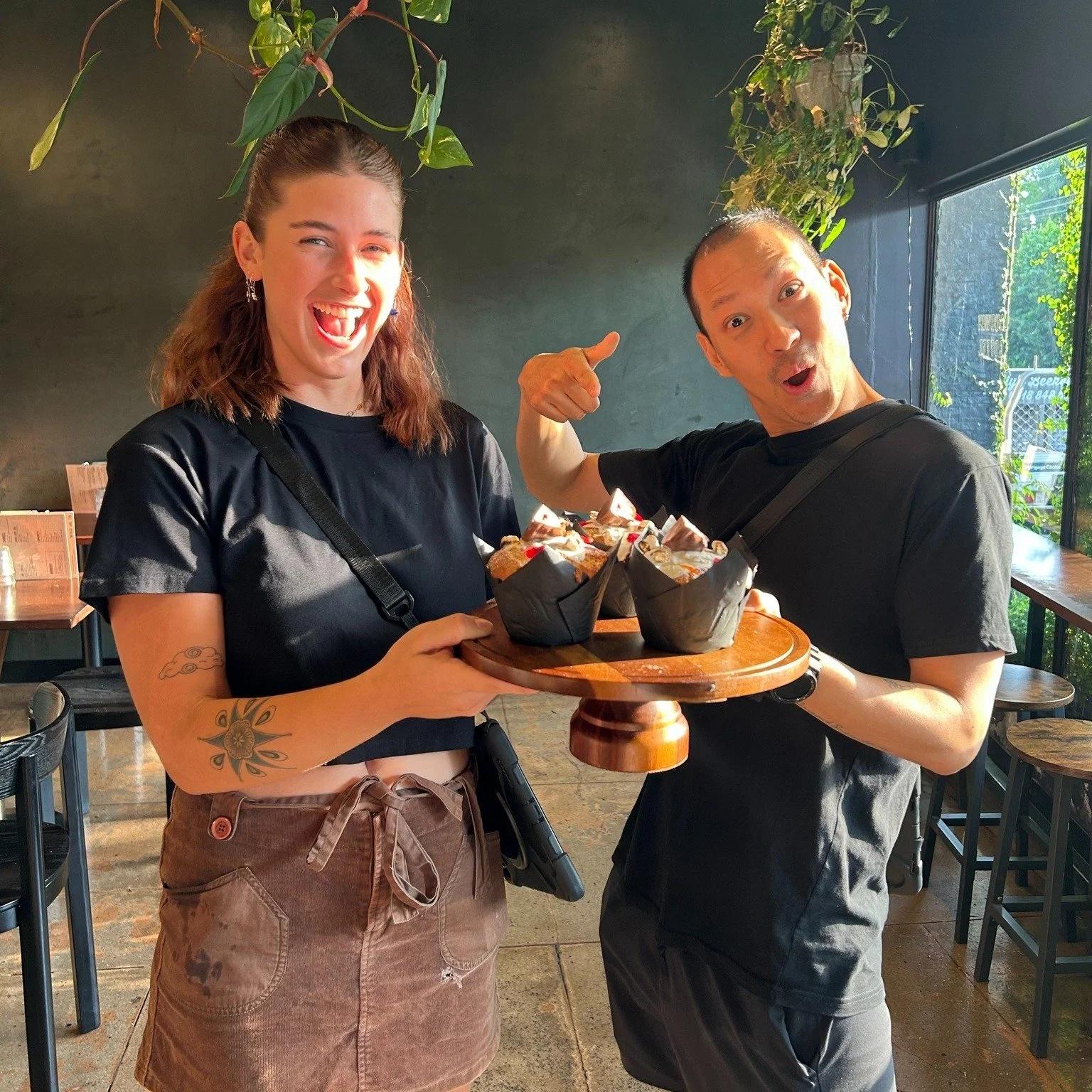 #lanewaycoffee #DarwinCafes #goodvibes #LanewayLove You always have time for a muffin 🖤
