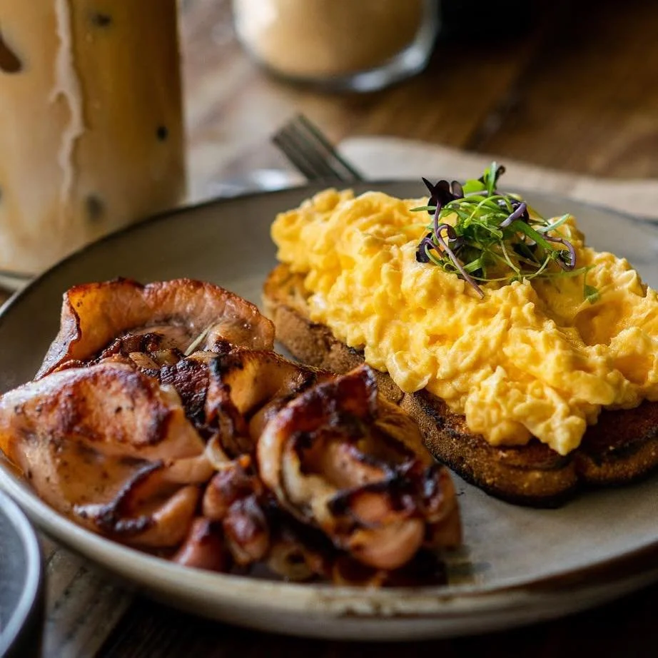 Start your day the laneway way 🖤