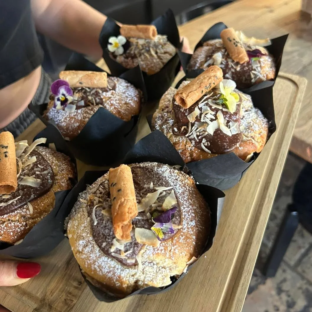 Laneway muffins are always a good idea 🖤