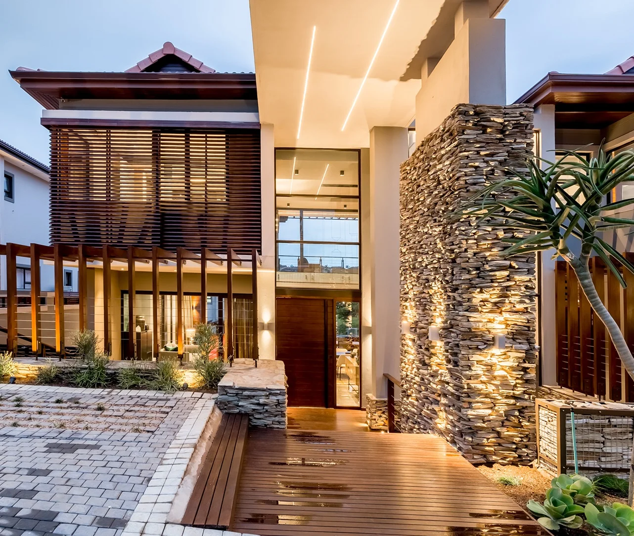 HOME+PAGE+SERVICES+PROJECT+MANEGMENT.jpg