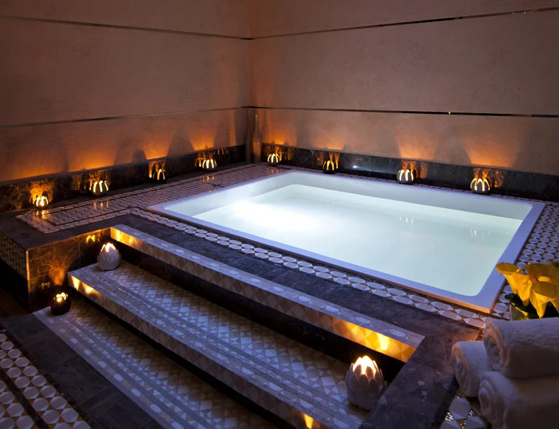 Floataway Open Pool 02.jpg