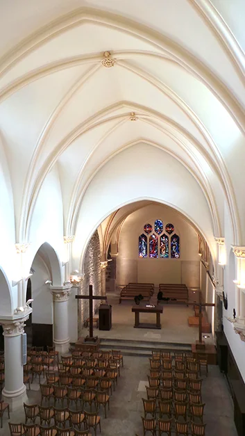 2014 Objet de l’étude Rénovation intérieure de l'église saint Rémi Localisation Maisons-Alfort (94) Maîtrise d’ouvrag e Mairie de Maisons-Alfort Maîtrise d’œuvre LDRP architecture et design (mandataire) Delphine Vermeersch architecte du patrimoine DIC ingénierie Cabinet Saboureau économiste Altia acousticien Type de mission Mission complète Année du bâti existant éléments du XIIe, fortement remaniée au XIXe Surfaces 307 m² Montant des travaux 413 695 euros HT