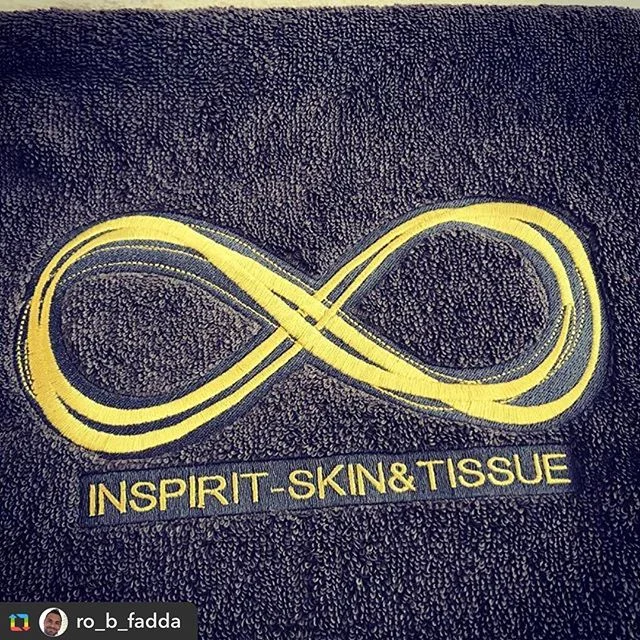 sch&ouml;nste ist bei einer arbeit wenn du siehst das die kunden gl&uuml;cklich sind... danke an @ro_b_fadda #reposter ======&gt; @ro_b_fadda:Traniere deinen K&ouml;rper
Inspiriere deinen Geist
✨✨✨✨✨✨✨#GPRepost,#reposter,#notetag @ro_b_fadda via @Rep