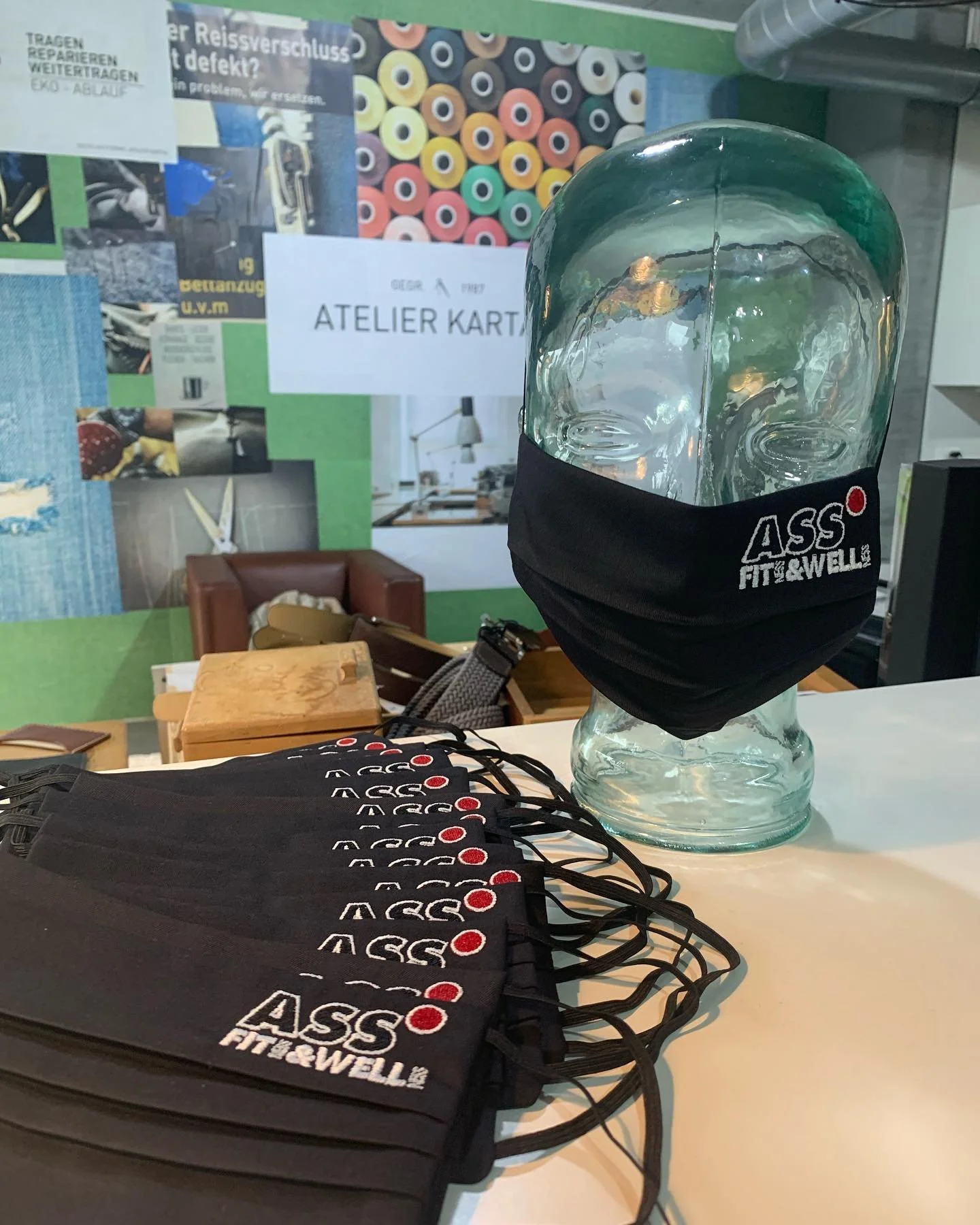 #hygienemaske bei uns erhältlich...
&mdash;&mdash;&mdash;&mdash;&mdash;-
Kontakt in bio
@atelierkartal_stickcenter @phibrowsantoinette