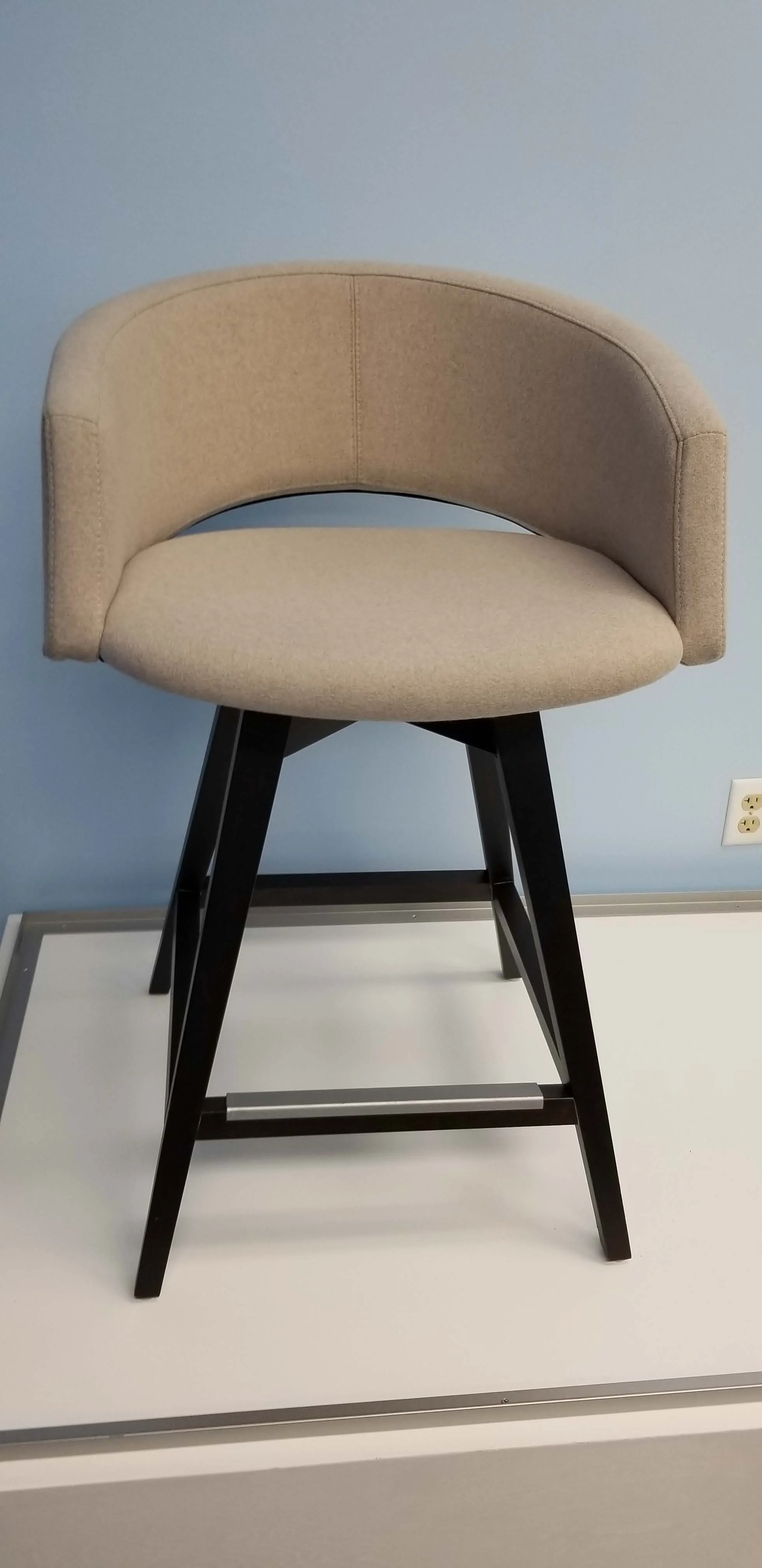 Rouillard Mini Stool