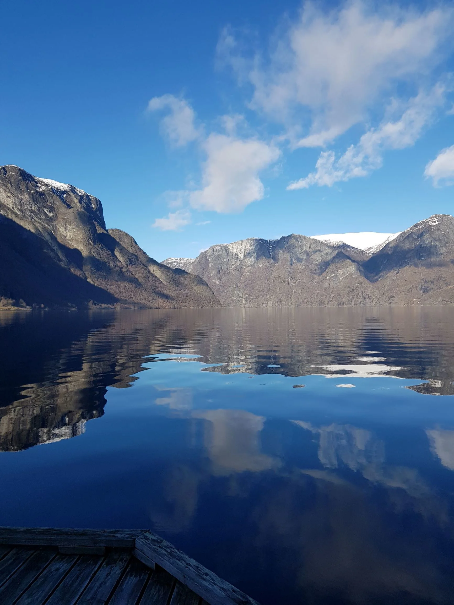 fjorden vår2.jpg