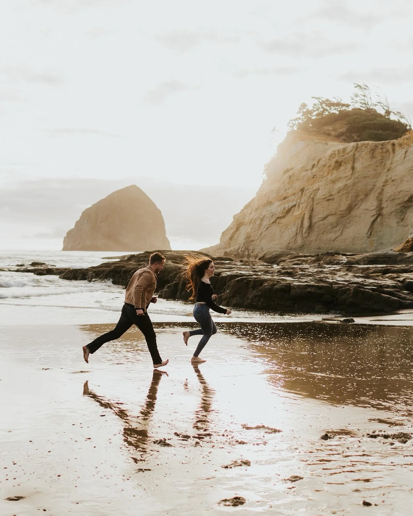 Posting old work for the foreseeable future 🥹 So many sessions that need a permanent place on the feed and these travel sessions are getting me excited for the fall 😍

#lasvegasphotographer #lasvegasfamilyphotographer #phoenixfamilyphotographer #ph