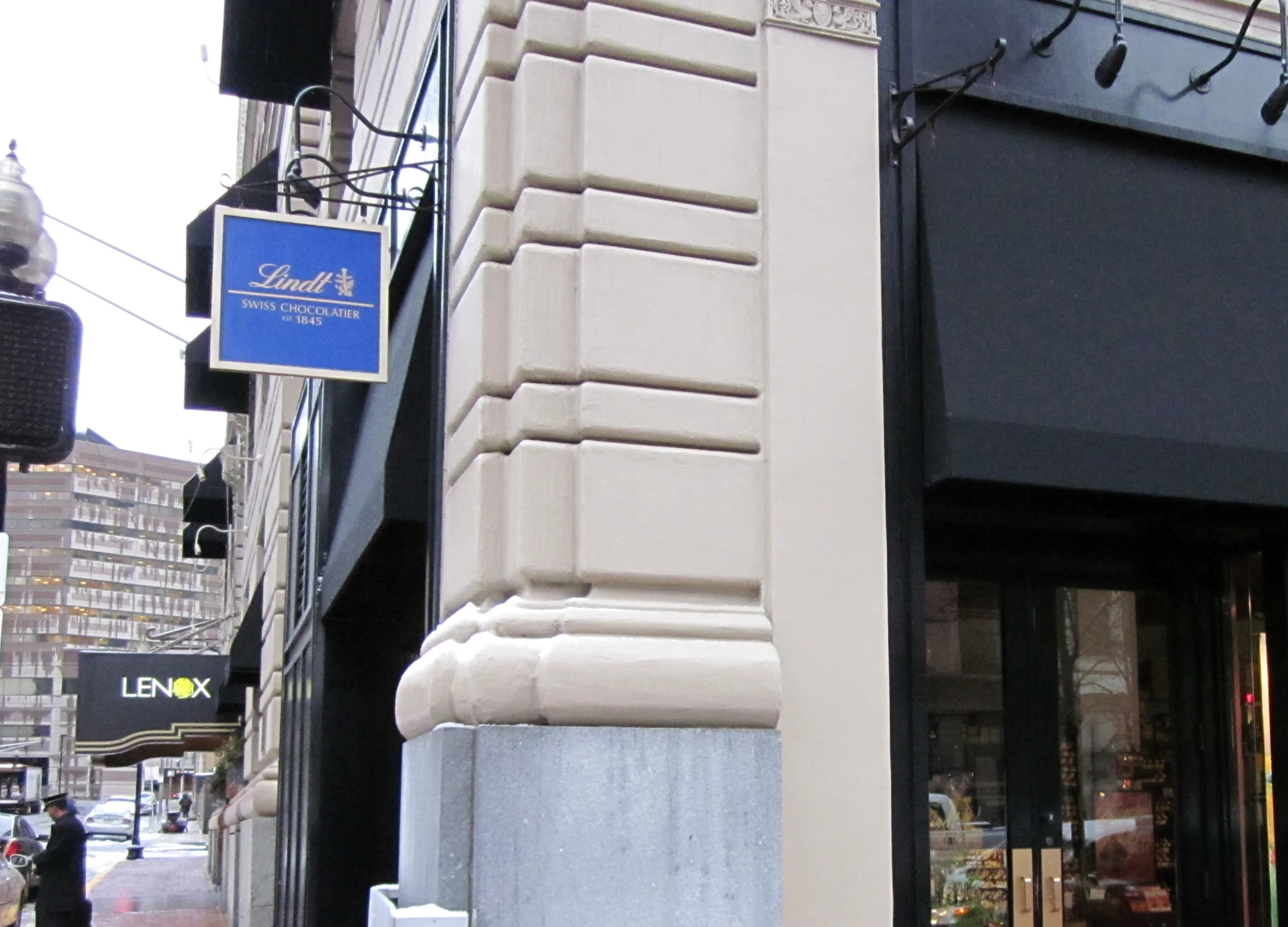 LINDT BOSTON - OLD SIGN
