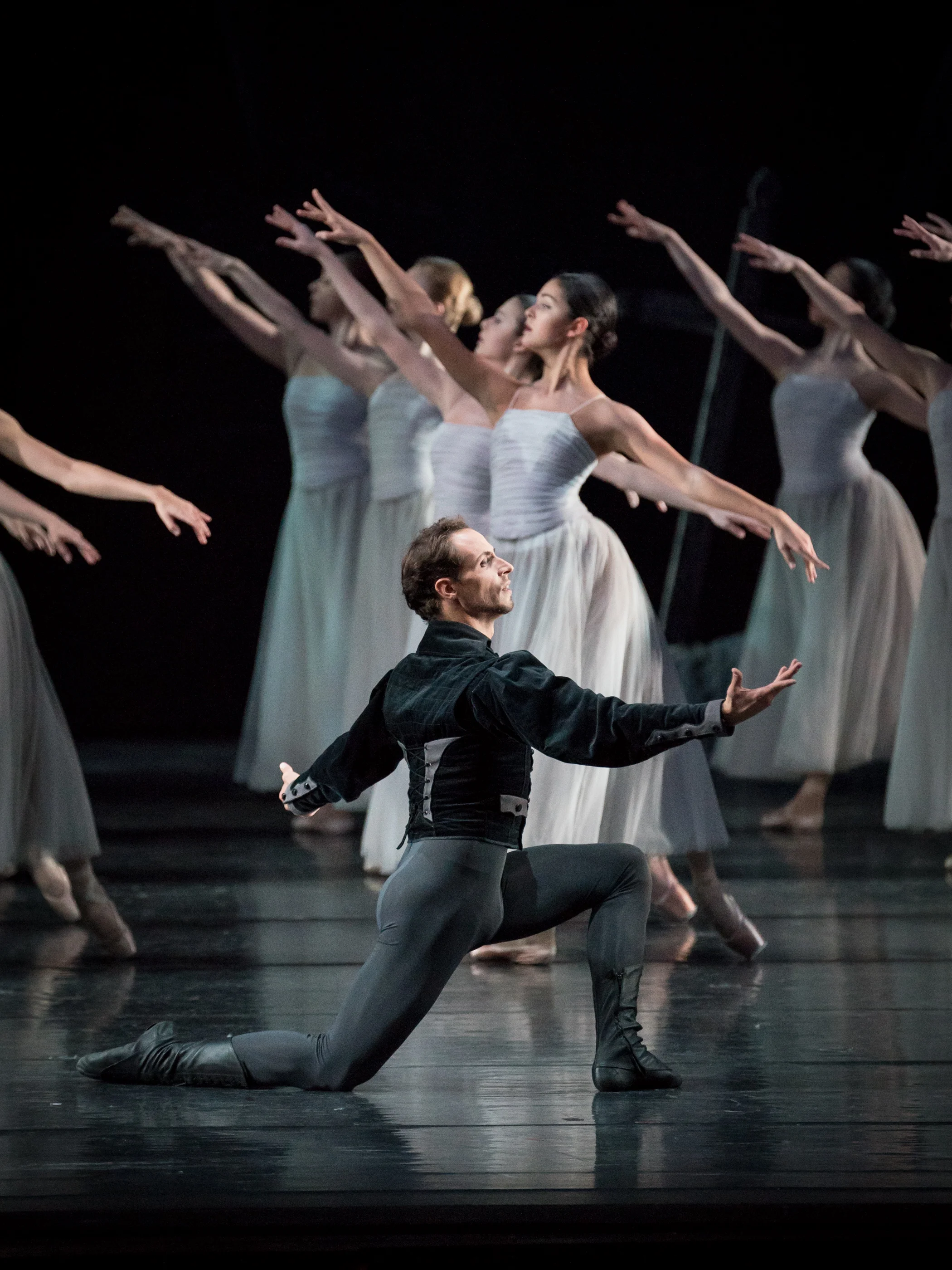 Copyright: Vienna State Ballet / Ashley Taylor