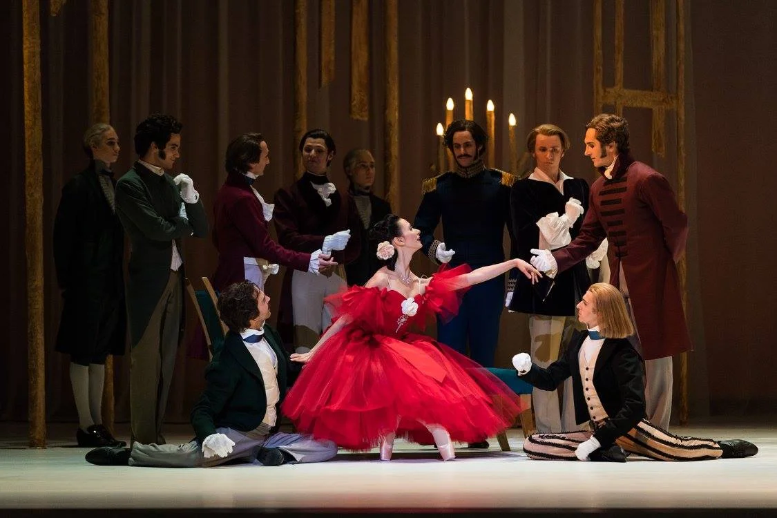 Copyright: Vienna State Ballet / Ashley Taylor (Liudmila Konovalova & Ensemble)