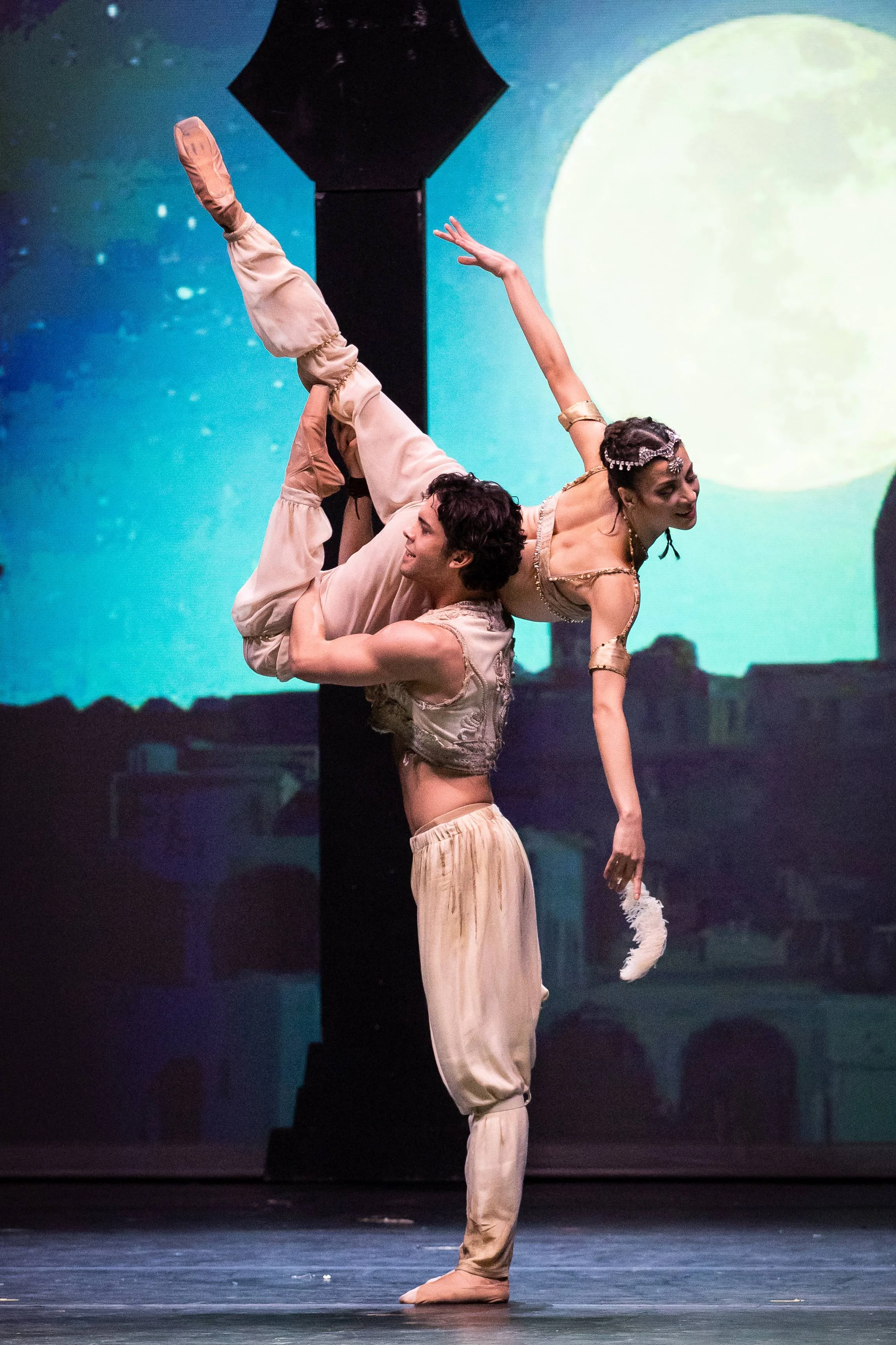 Copyright: Vienna State Ballet / Ashley Taylor
