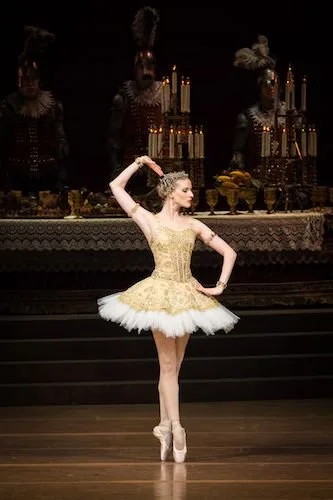 Olga Esina: Raymonda