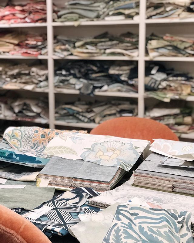 With several new projects to design, @cassidyannflip and I are destroying one of the sample rooms... and having a blast.  #favoritepartofthejob #designingwomen #designtime #nashvilledesigner #annaliinteriors 📸 @cassidyannflip