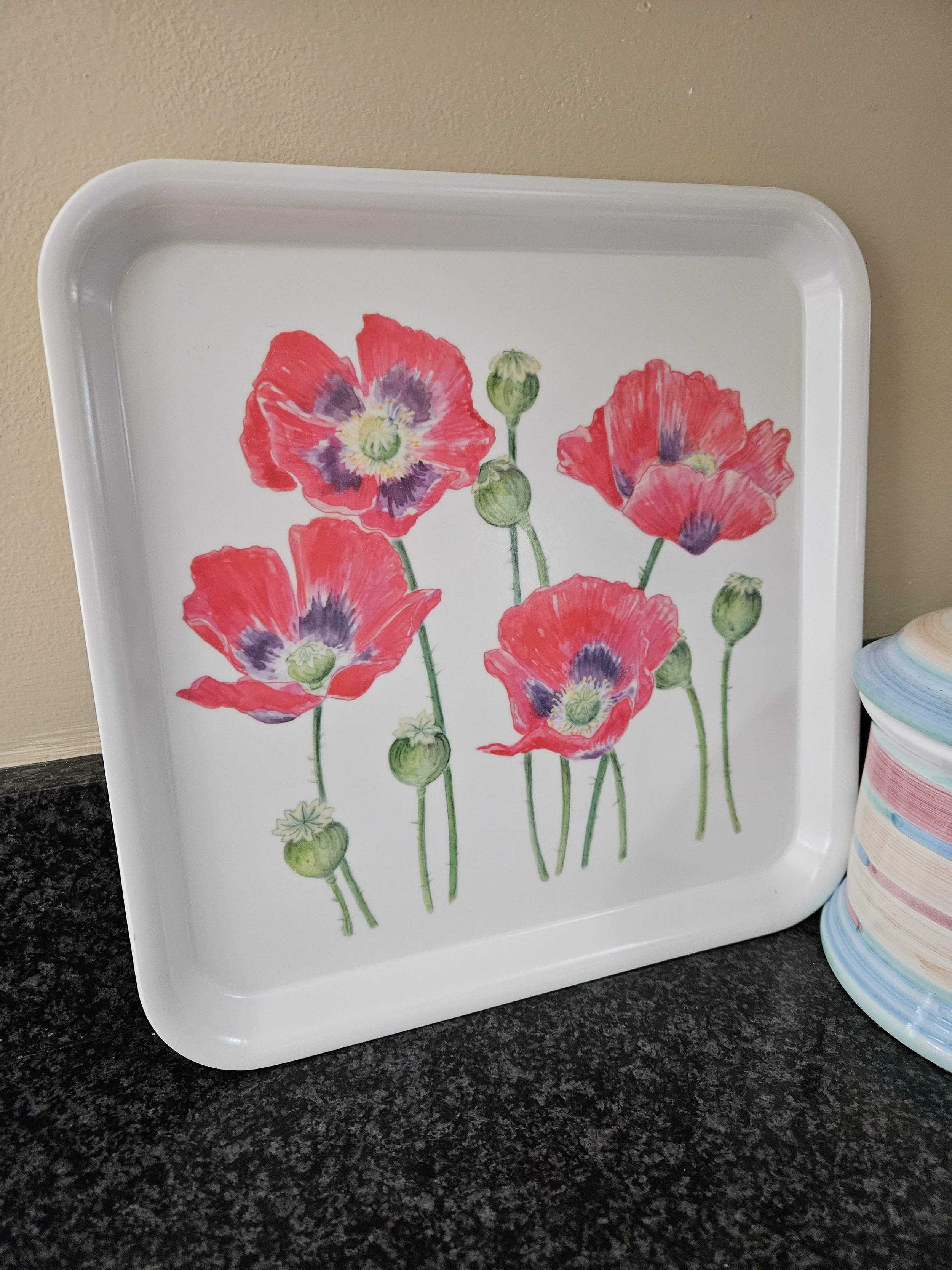 poppy tray.jpg