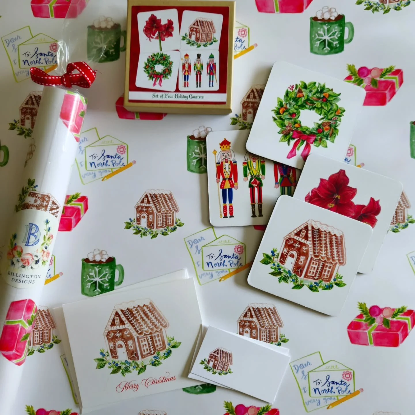 🏘Gingerbread houses abound🏘 ~ 
notecards, gift enclosures, coaster sets, wrapping paper...
check out the website to shop for more holiday treats!
.
.
#gingerbread #gingerbreadhouses #handpainted #watercolor #holidaygifts #hostessgifts #stationery #