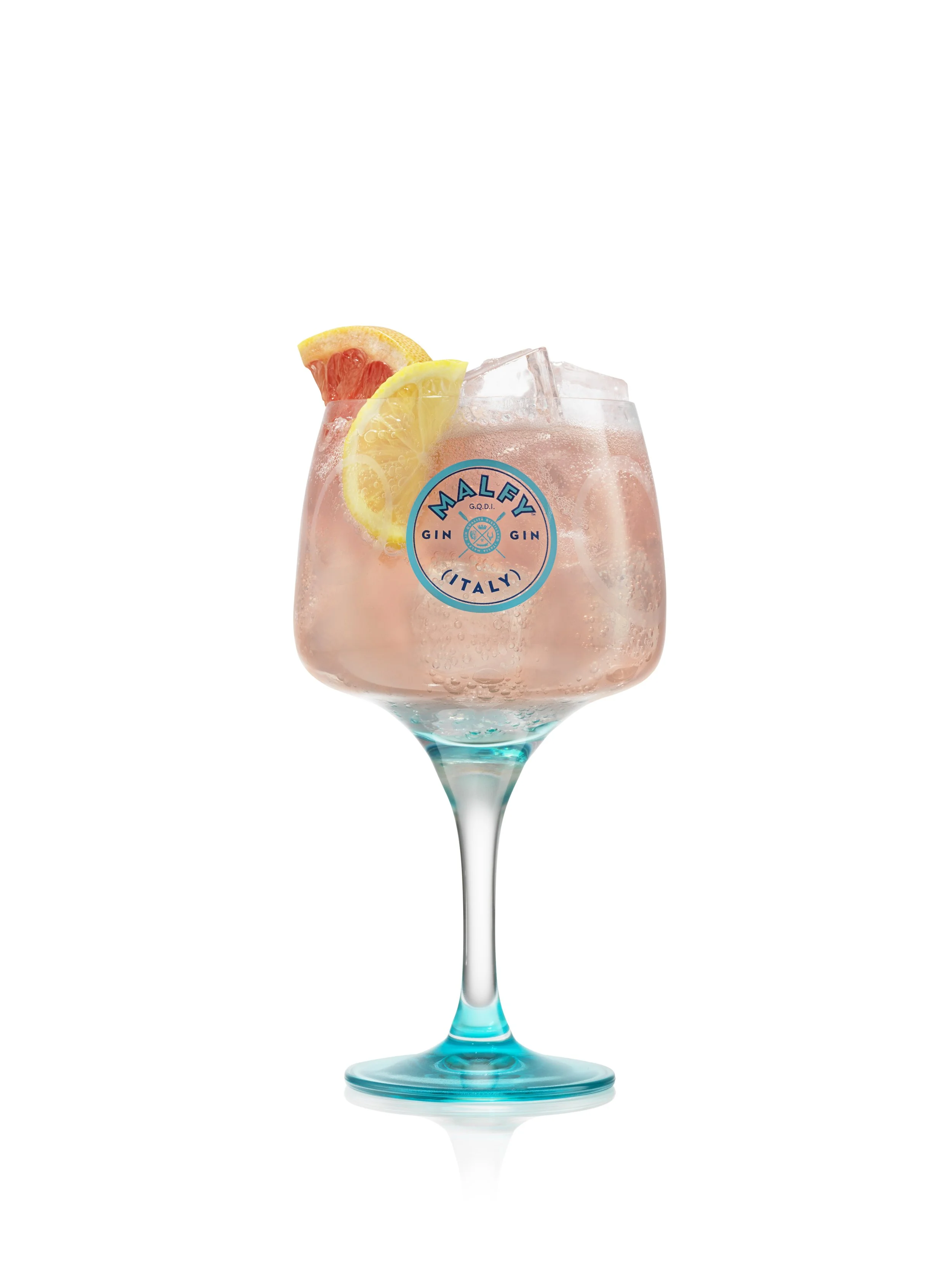 ROSA & FRESH LEMONADE_shot2_RTv2+shad.jpg