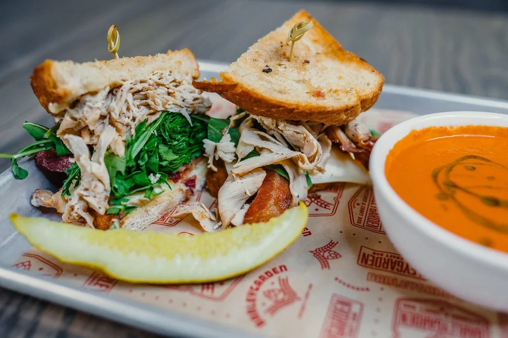 Alpharetta Avalon Restaurant Barleygarden Kitchen And Craft Bar