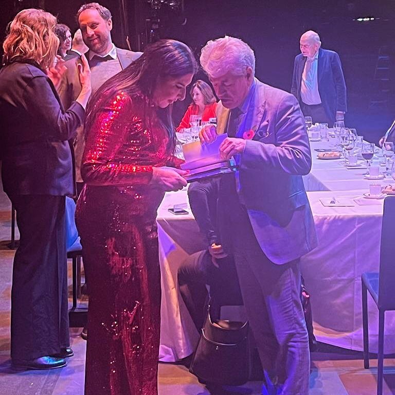 Meeting #marinaabramovic at @londoncoliseum was such an honour and to enjoy dinner on the stage after her performance in the 7 deaths of Maria Callas was truly unforgettable.

#harrybrunjes #eno #londondcoliseum #7deathsofmariacallas
