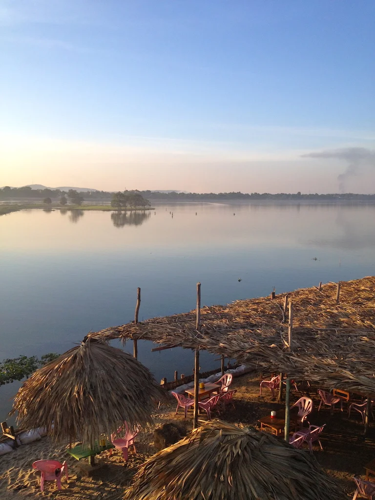myanmar_mandalay_amarapura-lake-coffee.jpg