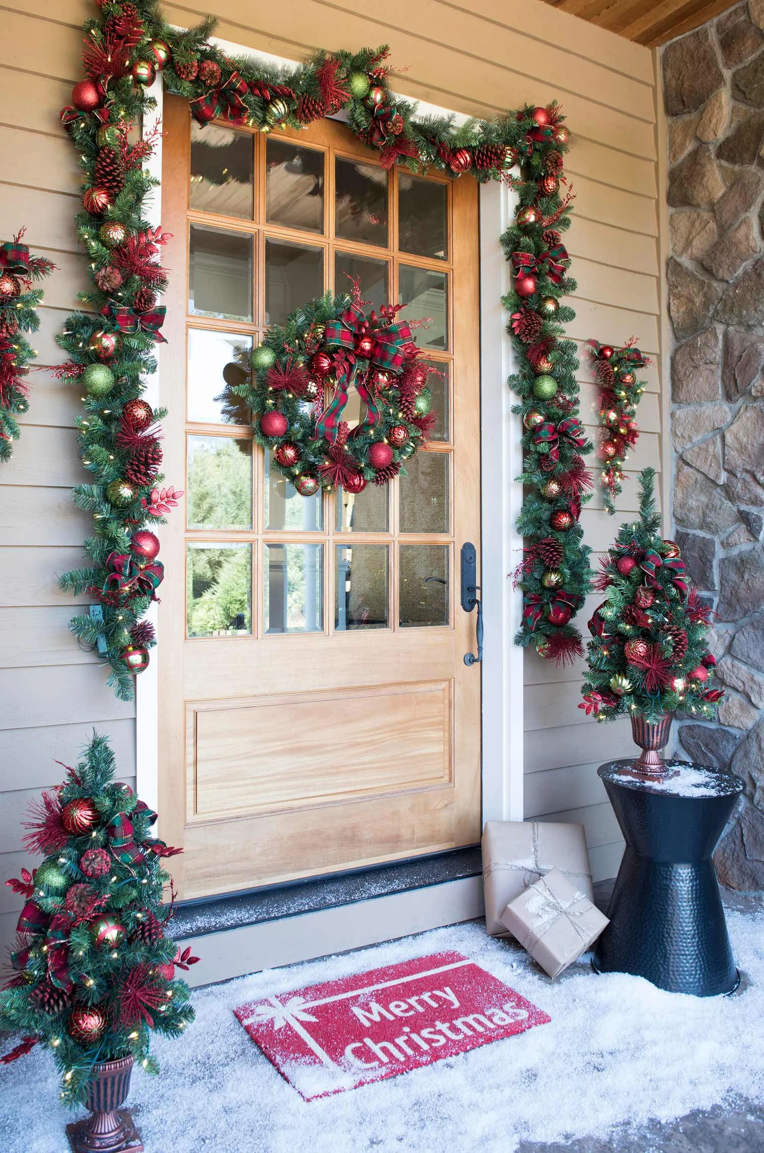 garland_frontdoor.jpg